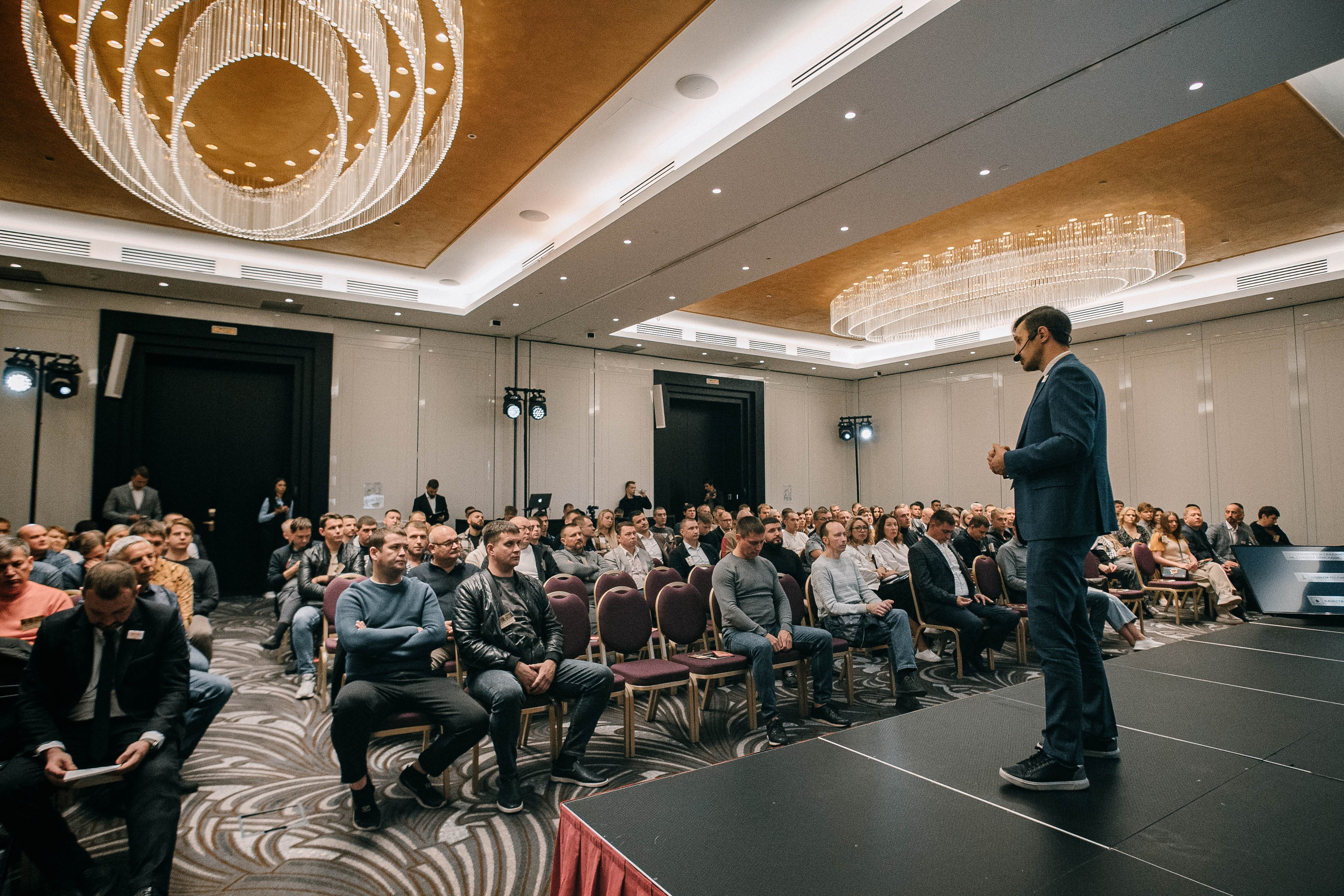 Репортажный фотограф в Lotte Hotel Samara. Фотограф Сергей Логинов