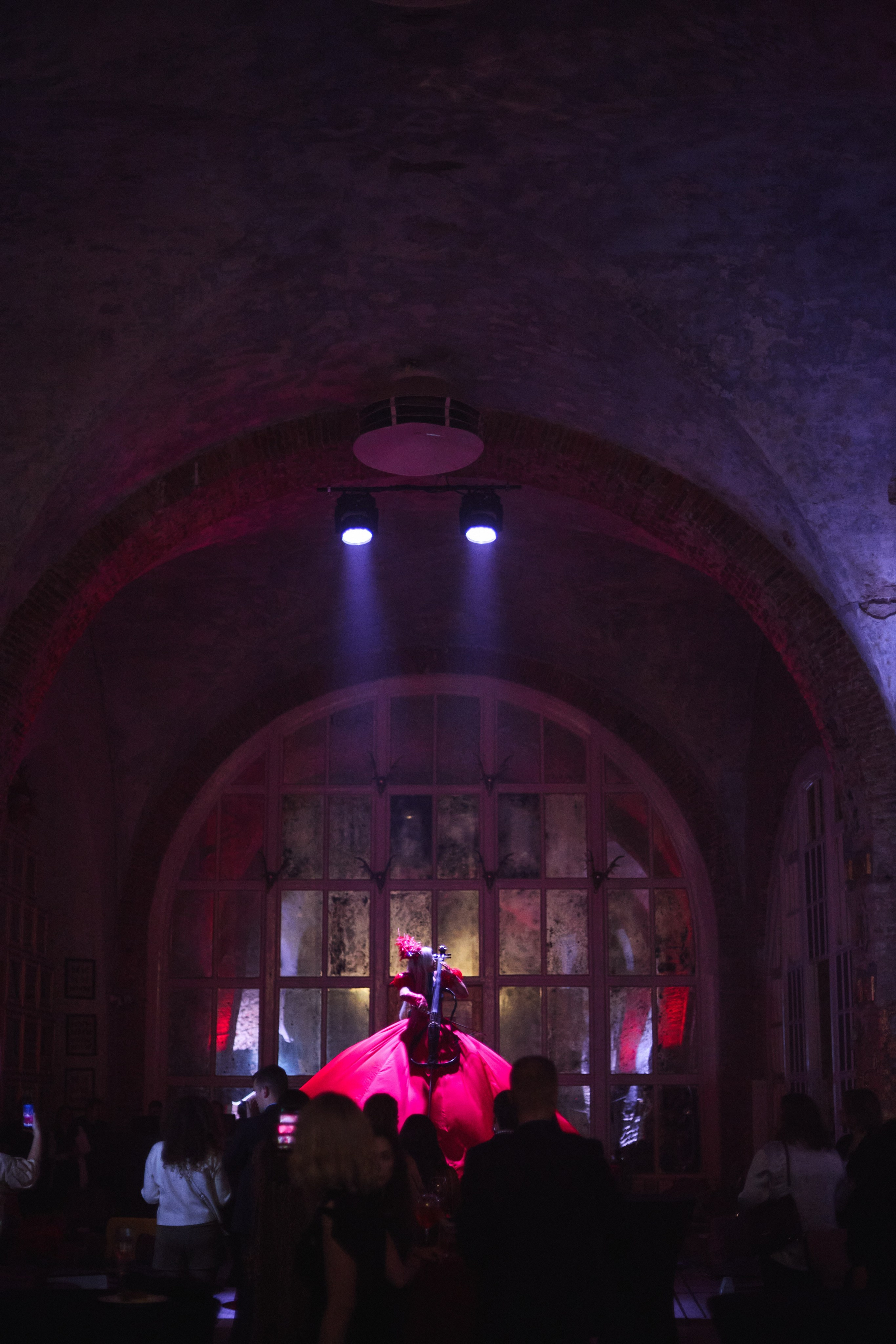 Альфа-Банк: Собрание Искусств в Санкт-Петербурге. КонТайм: профессиональная съемка для организаций