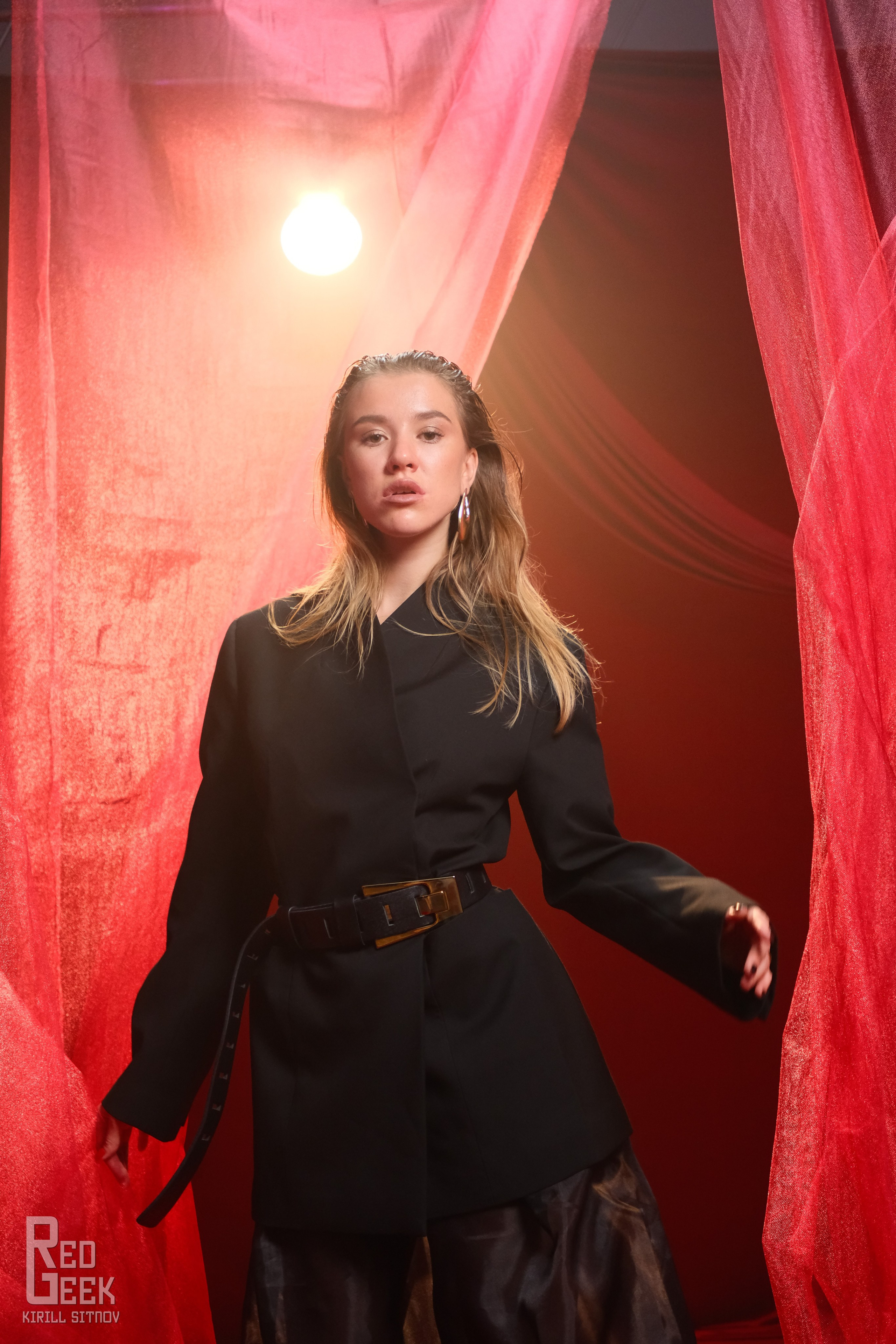 Владислава. 基里尔*西特诺夫是一位摄影师、教师，也是教育和IT方面的专家