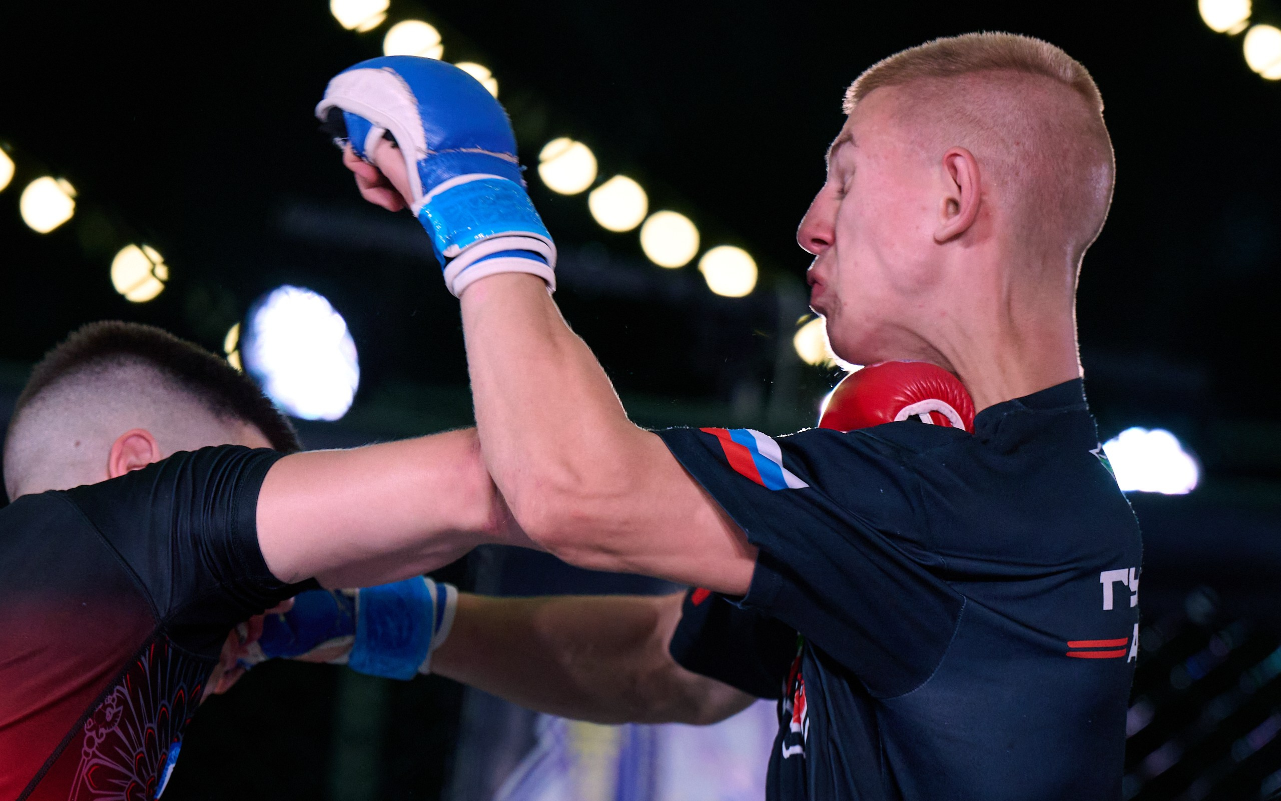 ММА. Битва на Иже-4. Спортивный репортажный фотограф в Ижевске Сергей Мерзляков