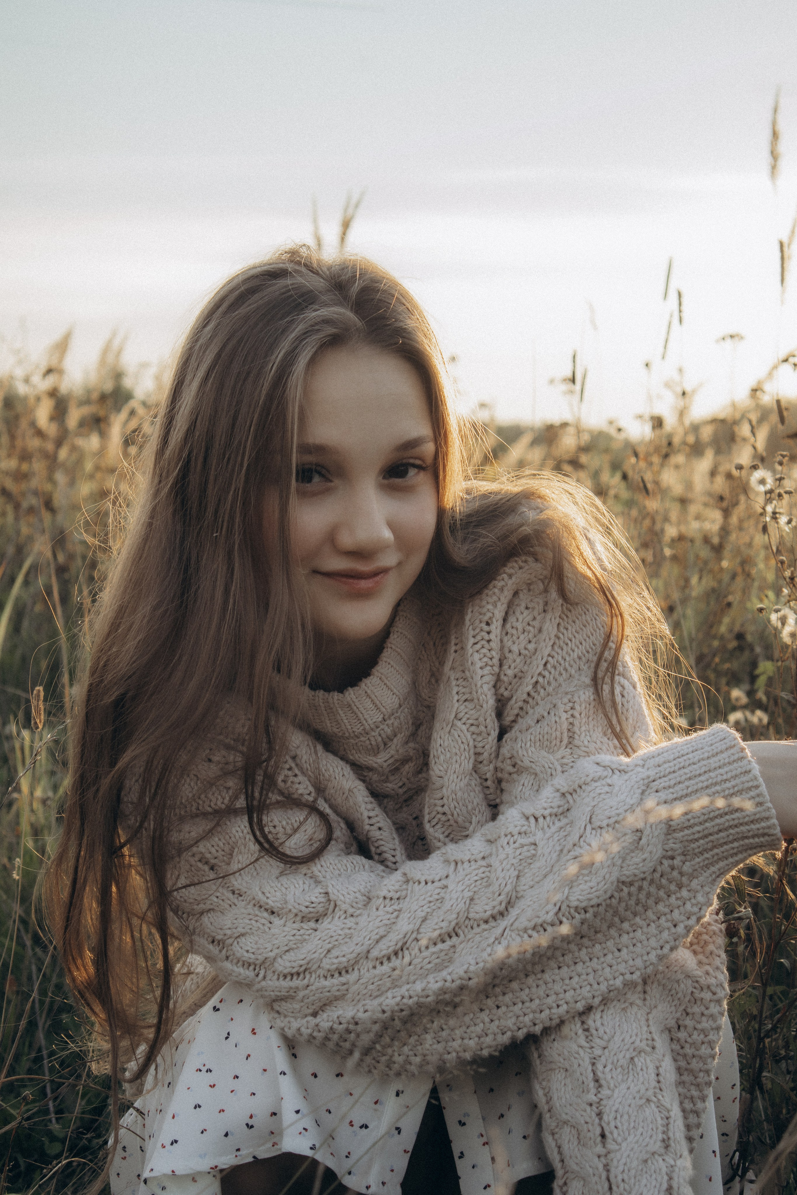 Юля. Осенняя фотосессия в поле. Юлия Левада Семейный и женский фотограф