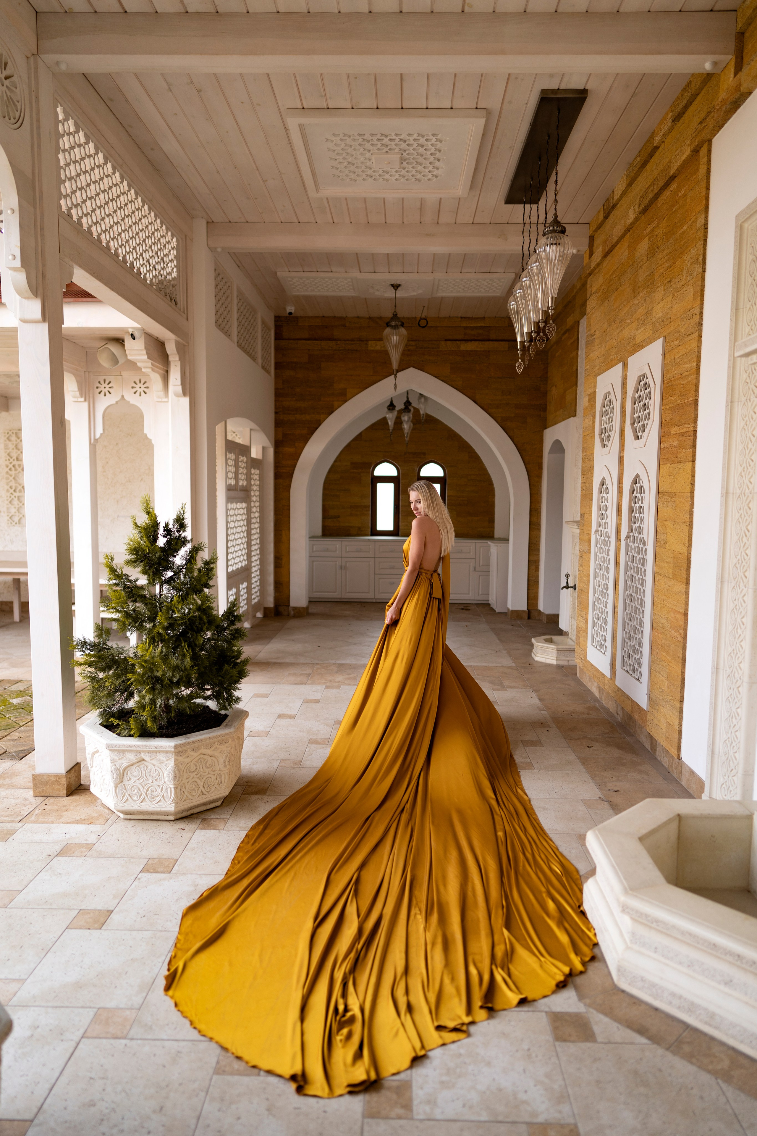 Gold (xs-m) (аренда 3 т р). Фотограф в Крыму Лебедева Александра