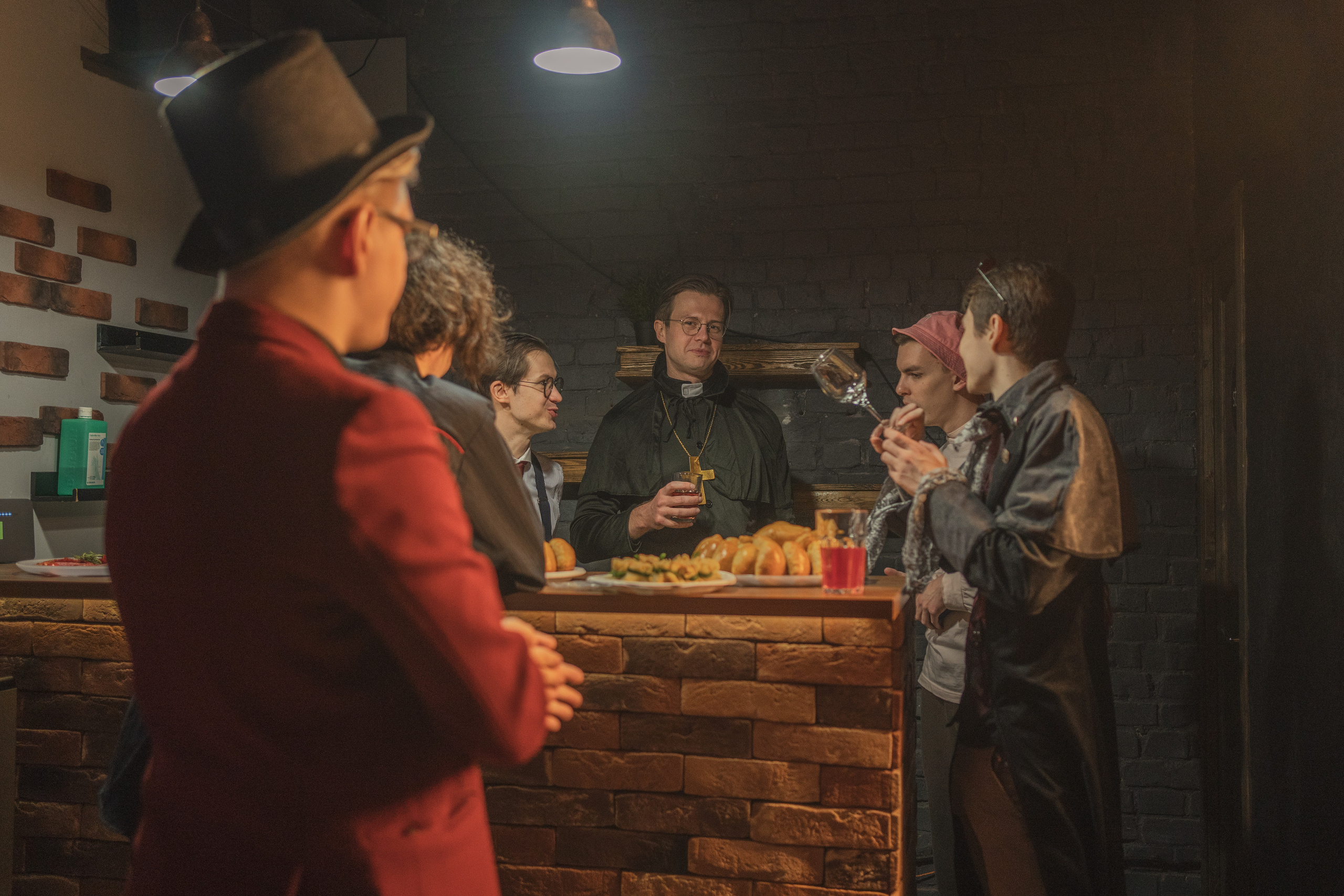 Вампирская вечеринка. Творческие фотосессии в Москве. Фотоальбом лидера группы ЯЛО