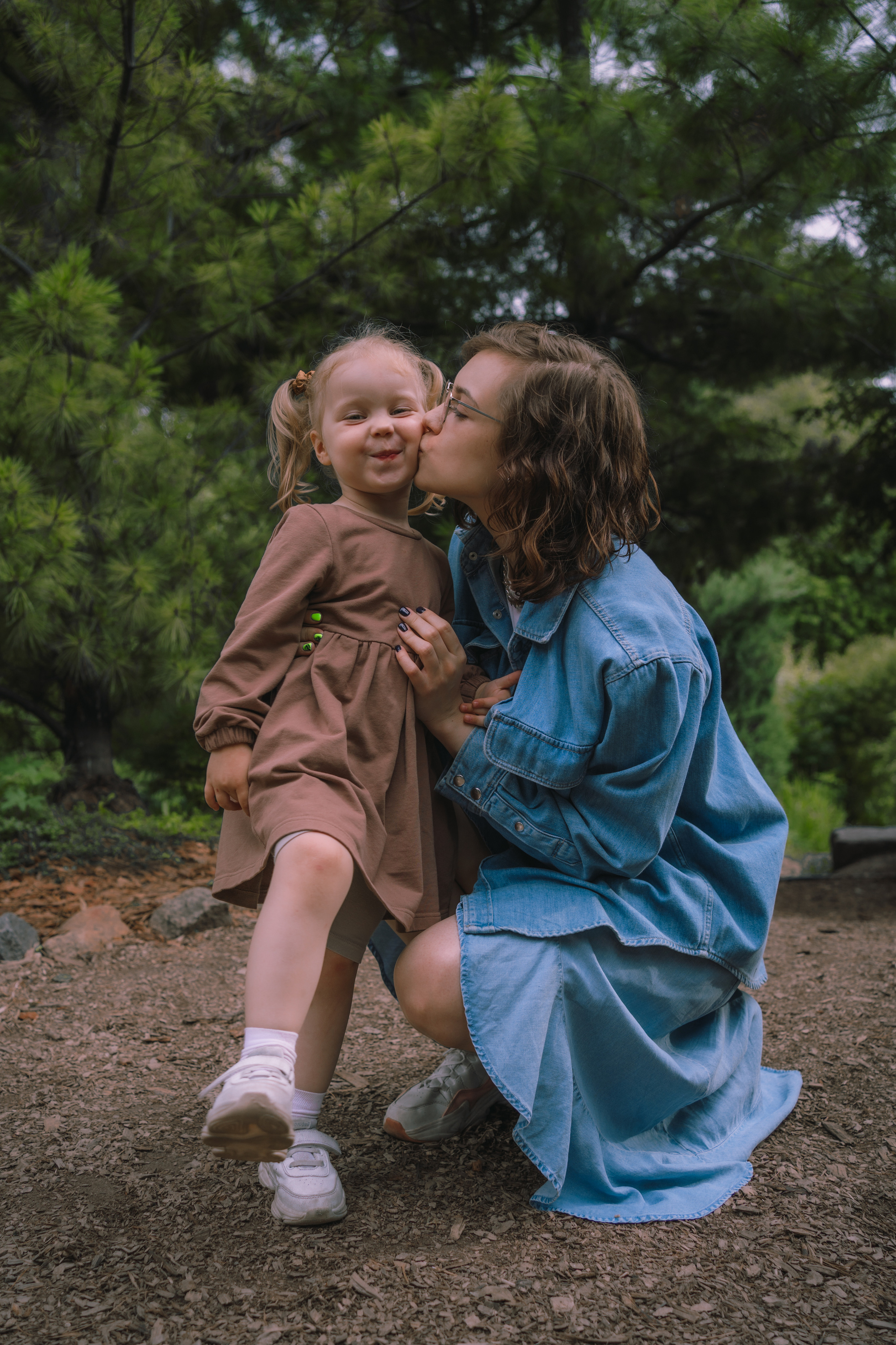 Семейная фотопрогулка. Творческие фотосессии в Москве. Фотоальбом лидера группы ЯЛО