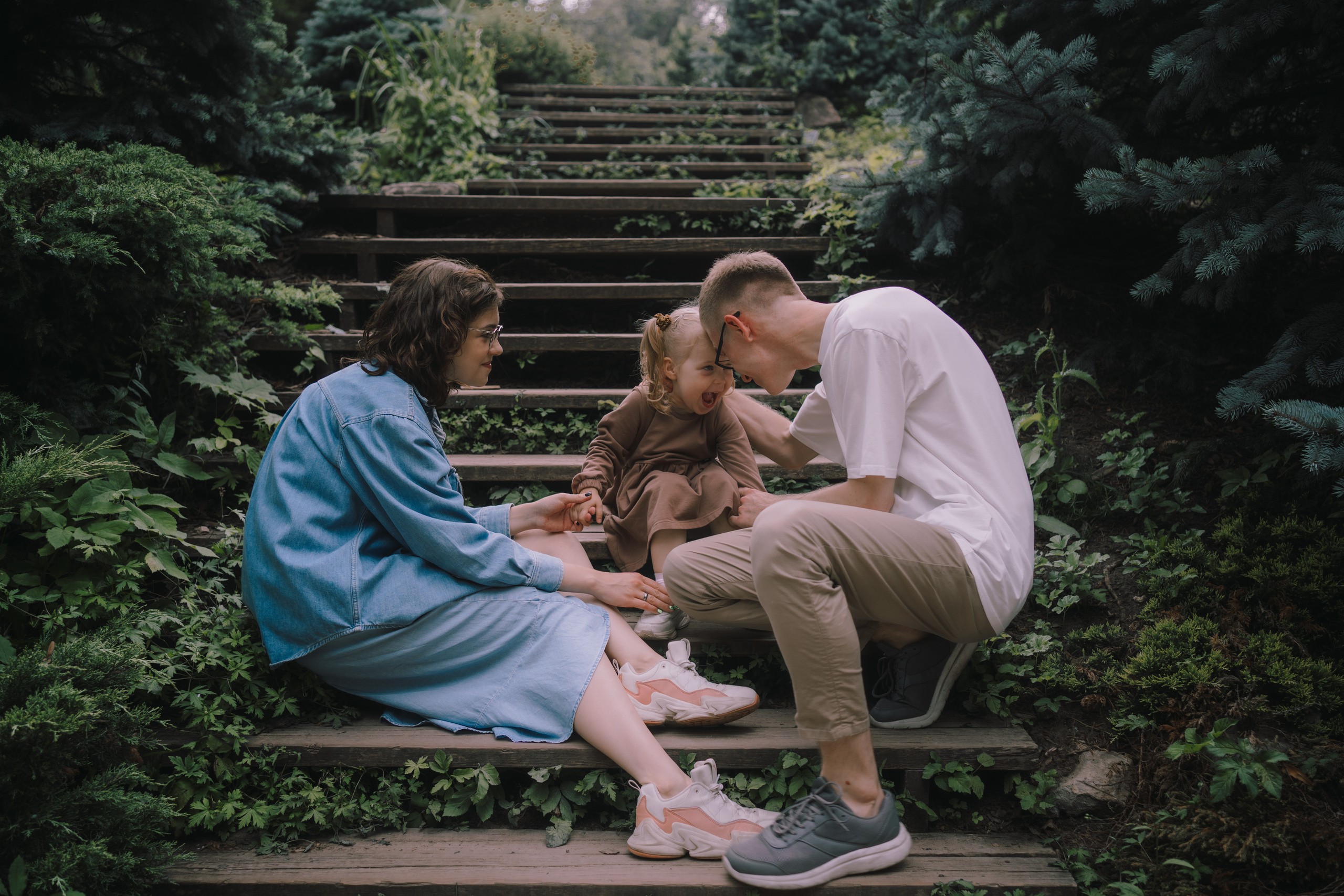 Семейная фотопрогулка. Творческие фотосессии в Москве. Фотоальбом лидера группы ЯЛО