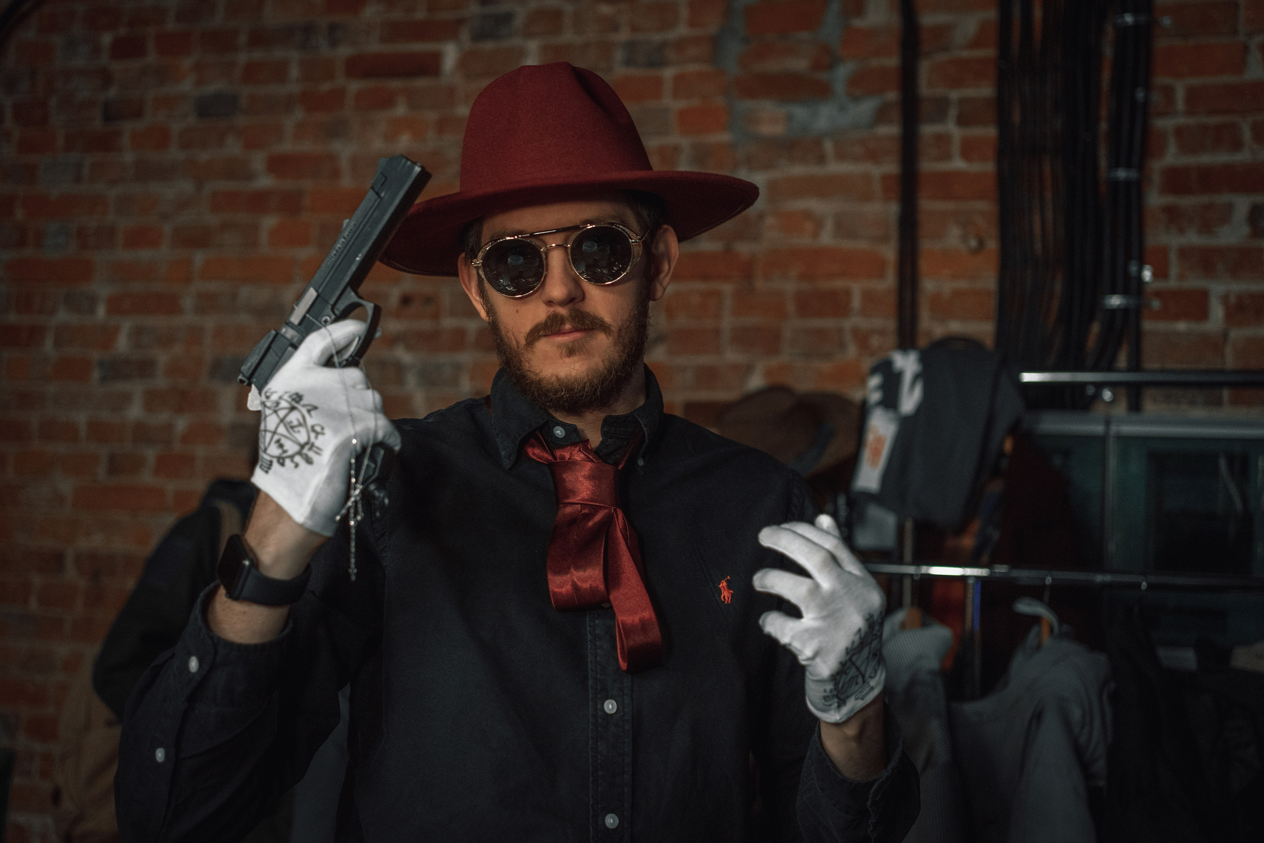 Вампирская вечеринка. Творческие фотосессии в Москве. Фотоальбом лидера группы ЯЛО