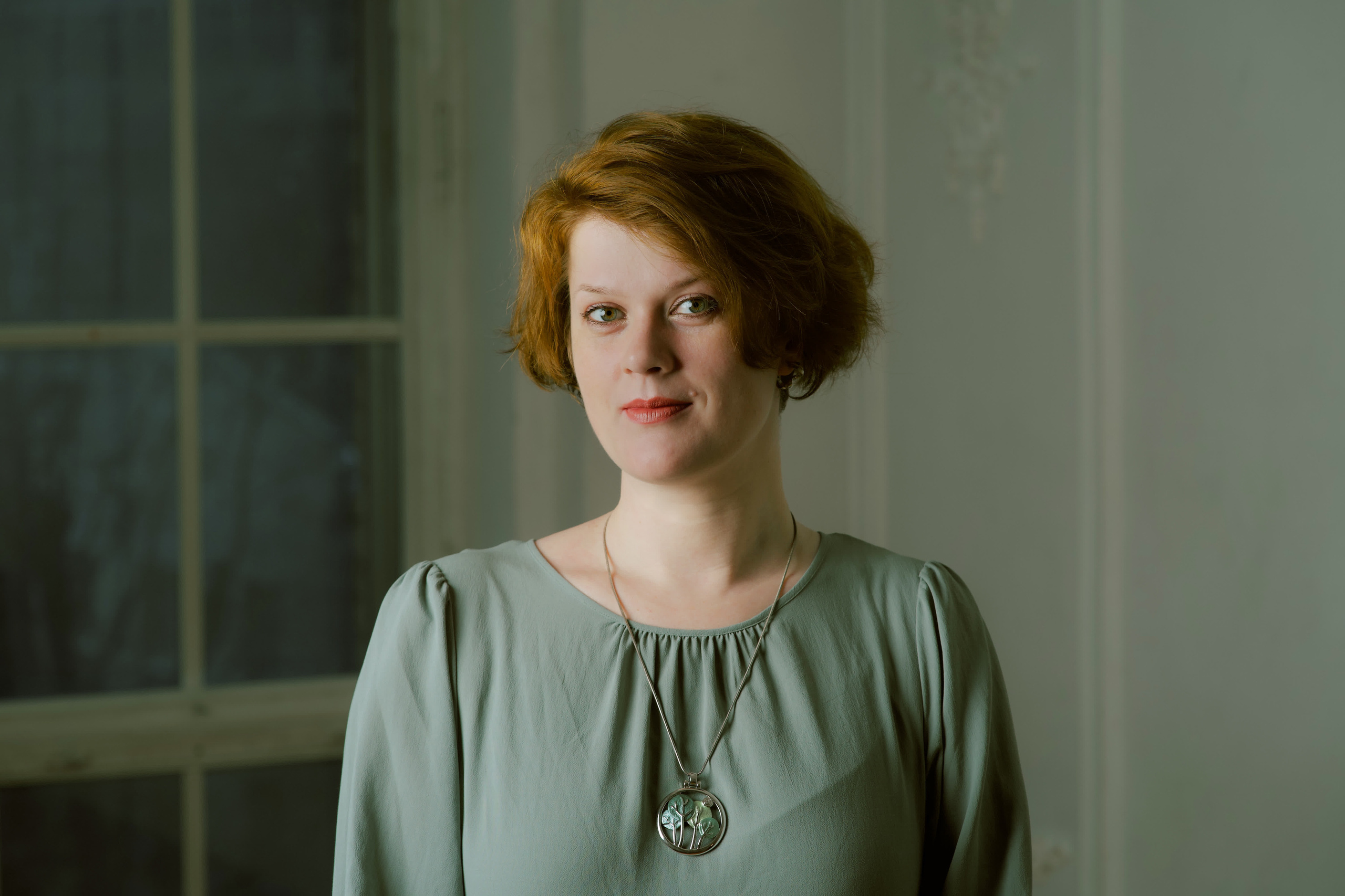 В кадре: писатель. Творческие фотосессии в Москве. Фотоальбом лидера группы ЯЛО