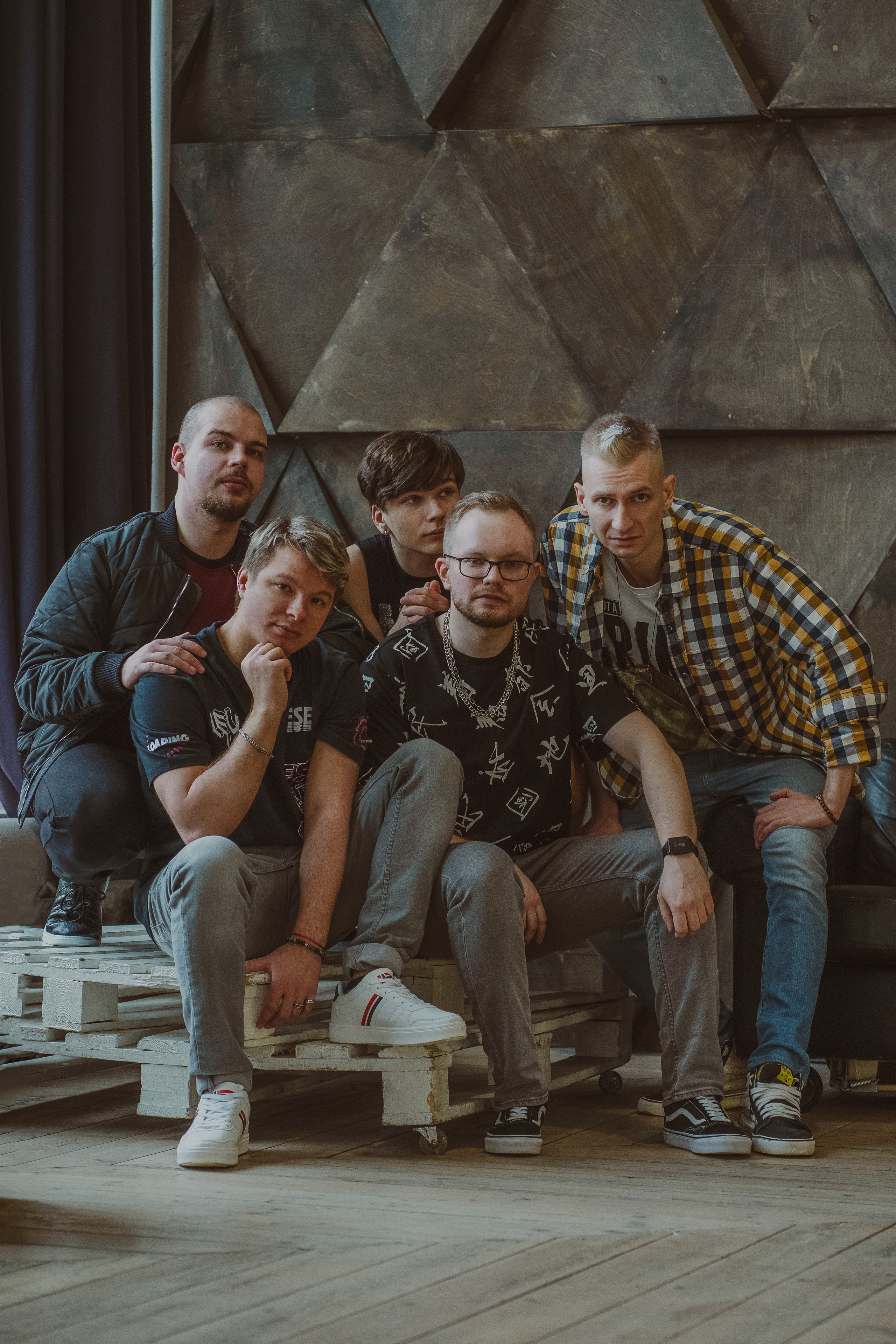 Под небом. Промо альбома. Творческие фотосессии в Москве. Фотоальбом лидера группы ЯЛО