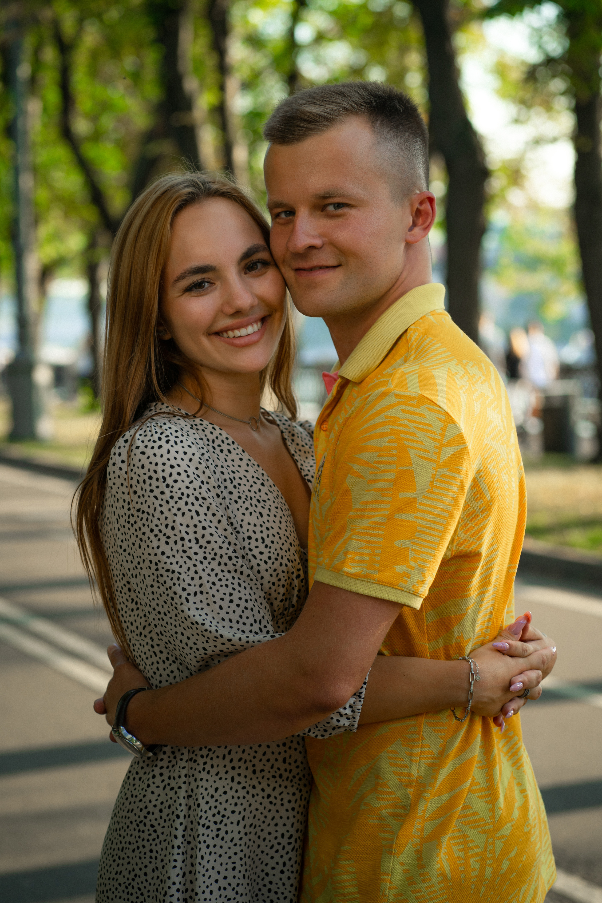 Фотопрогулка. Лавстори. Творческие фотосессии в Москве. Фотоальбом лидера группы ЯЛО