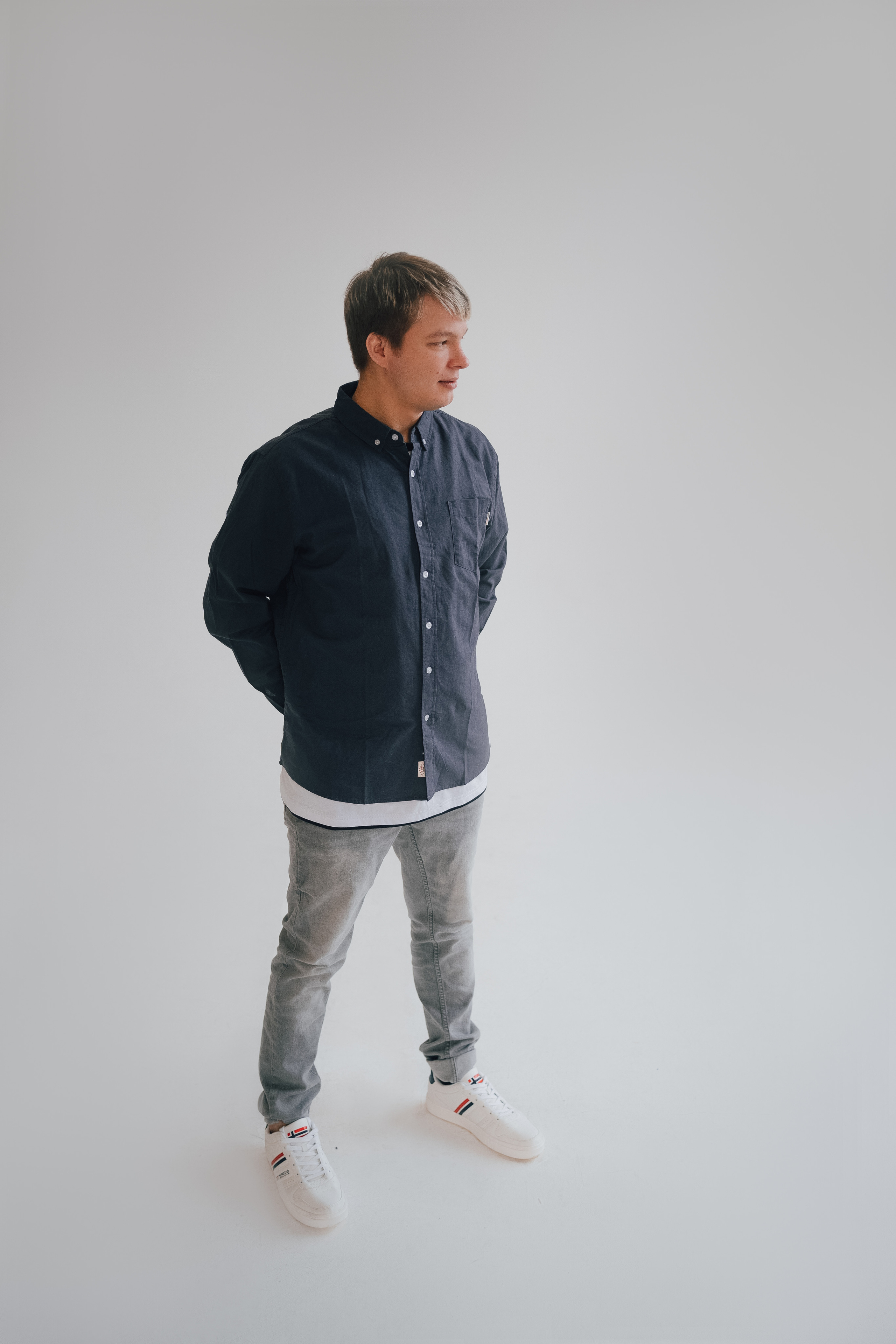 Под небом. Промо альбома. Творческие фотосессии в Москве. Фотоальбом лидера группы ЯЛО