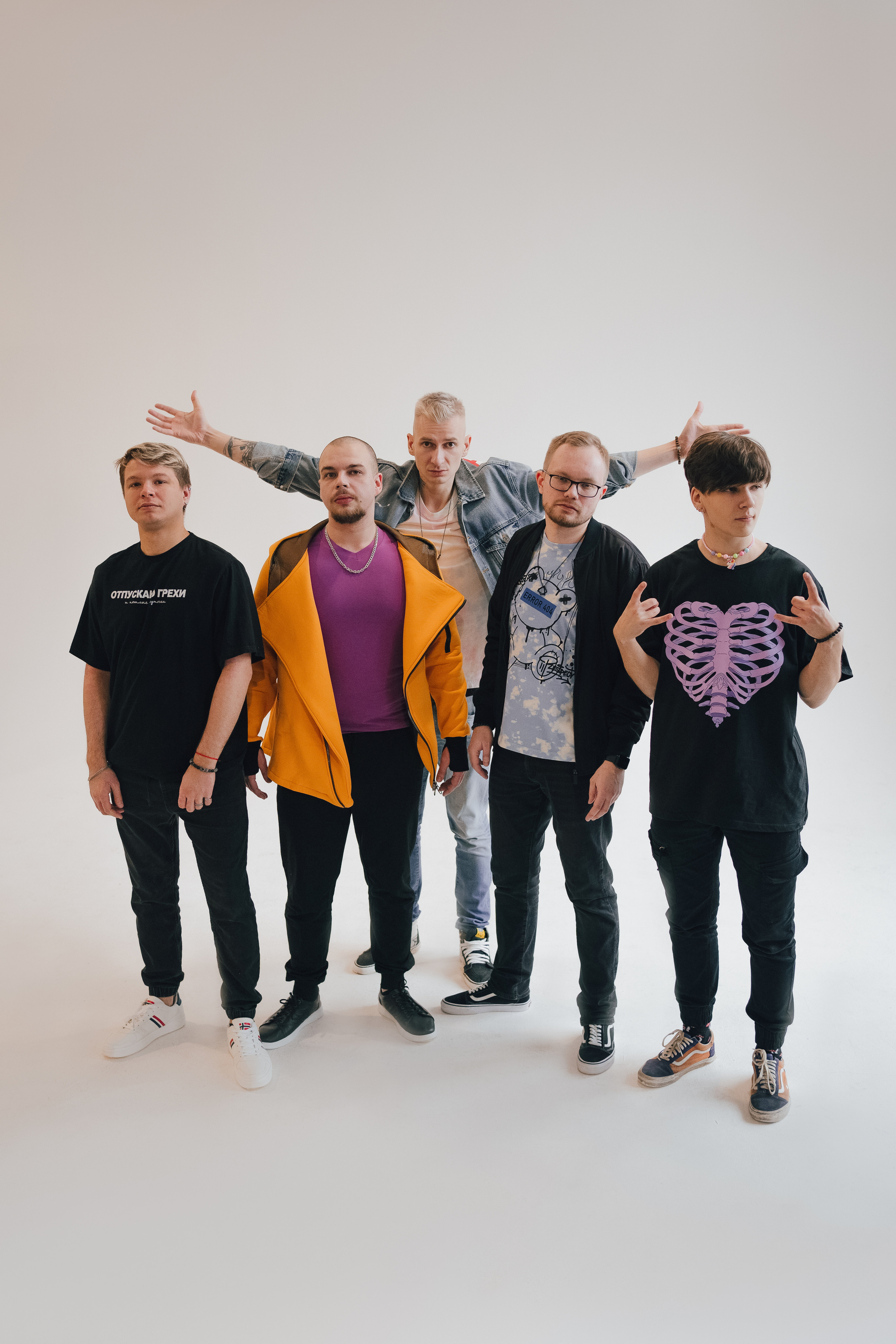 Под небом. Промо альбома. Творческие фотосессии в Москве. Фотоальбом лидера группы ЯЛО