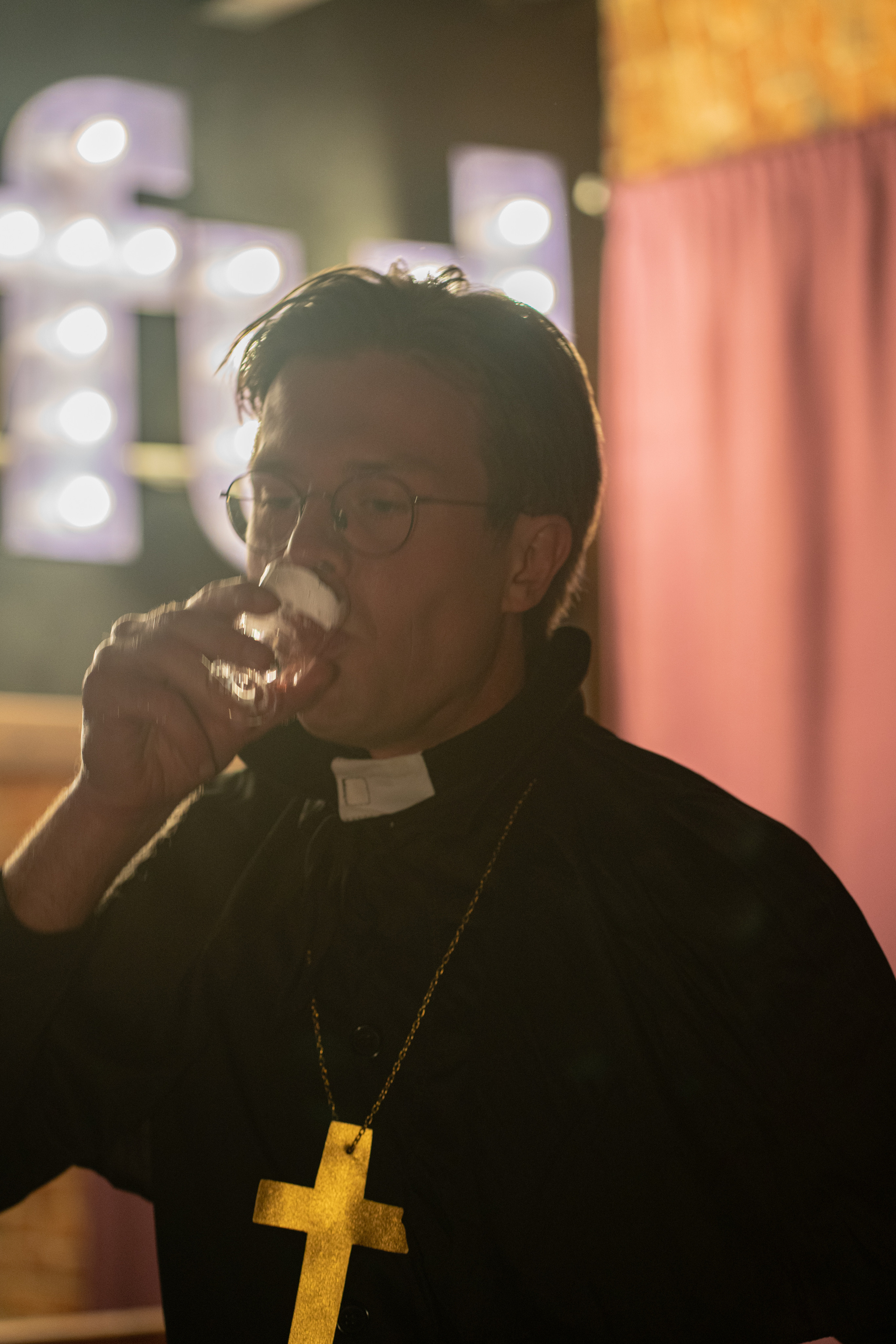 Вампирская вечеринка. Творческие фотосессии в Москве. Фотоальбом лидера группы ЯЛО