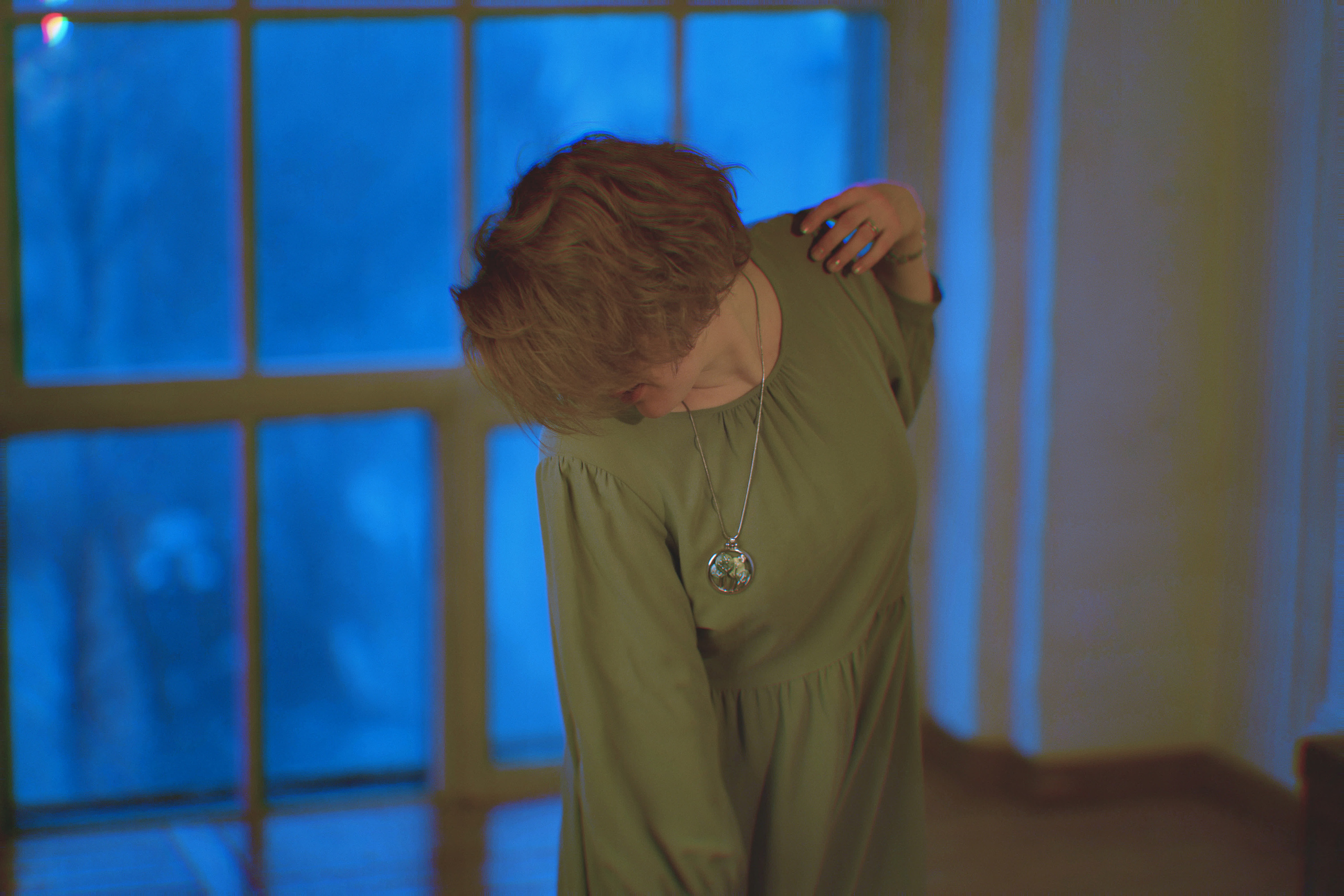 В кадре: писатель. Творческие фотосессии в Москве. Фотоальбом лидера группы ЯЛО