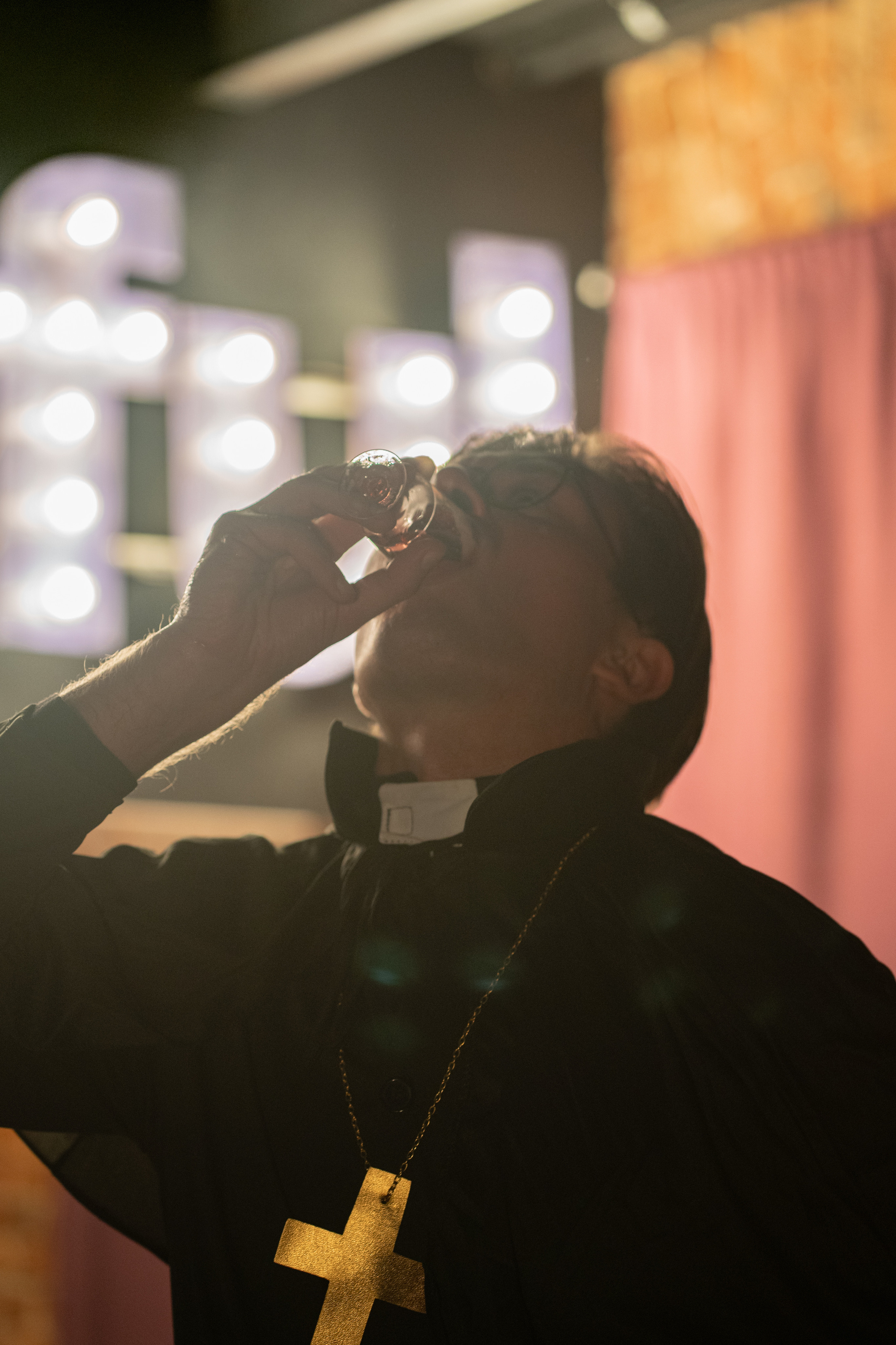 Вампирская вечеринка. Творческие фотосессии в Москве. Фотоальбом лидера группы ЯЛО