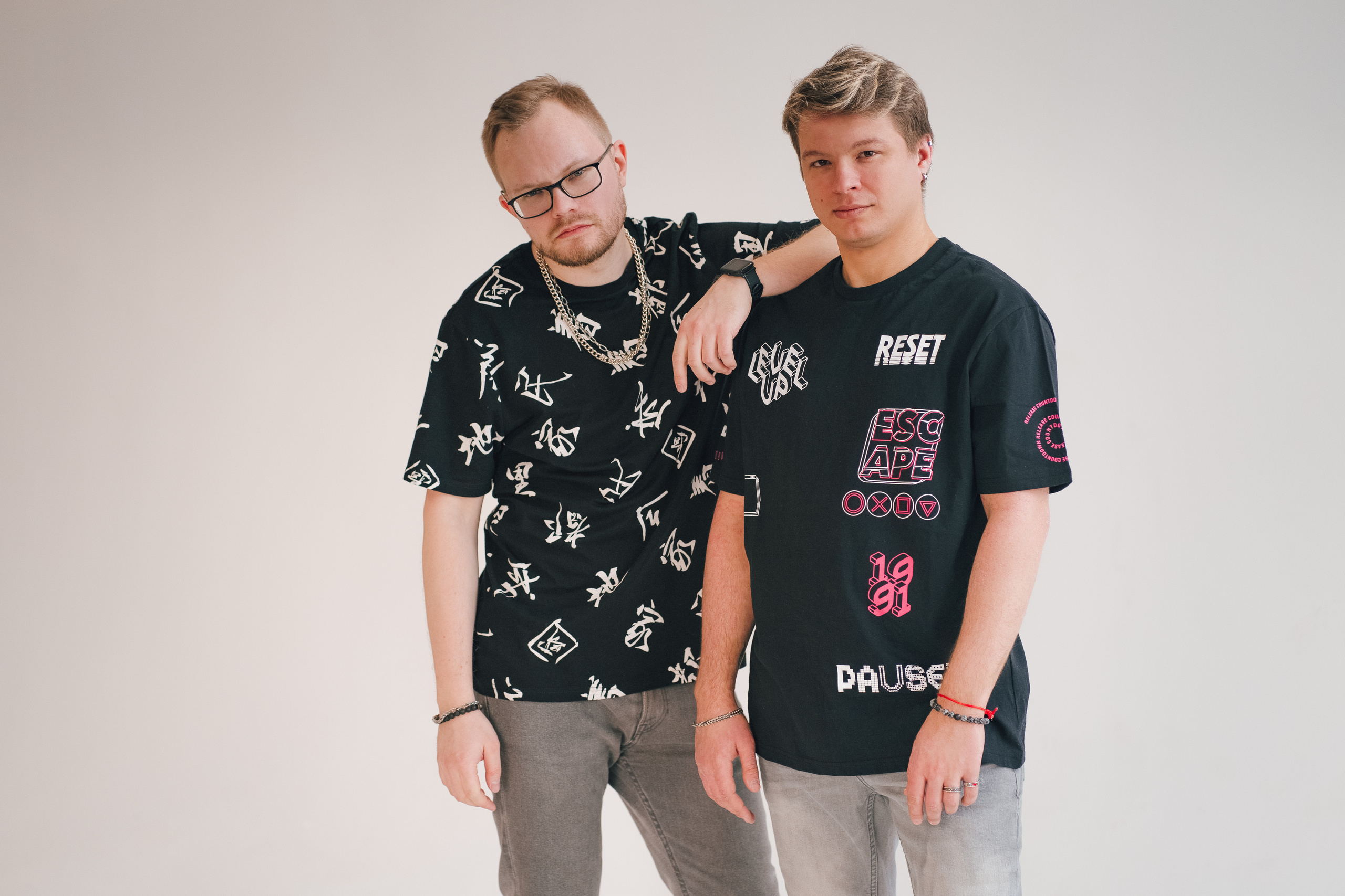 Под небом. Промо альбома. Творческие фотосессии в Москве. Фотоальбом лидера группы ЯЛО