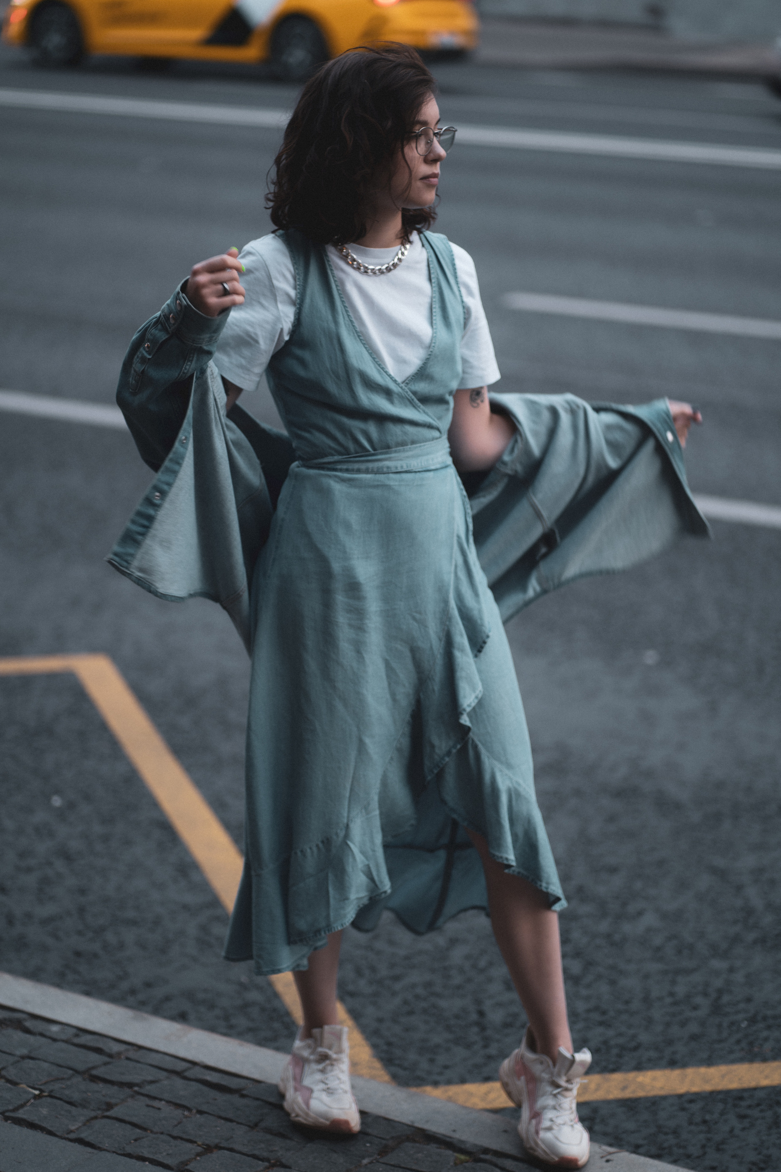 В кадре: музейный работник. Творческие фотосессии в Москве. Фотоальбом лидера группы ЯЛО