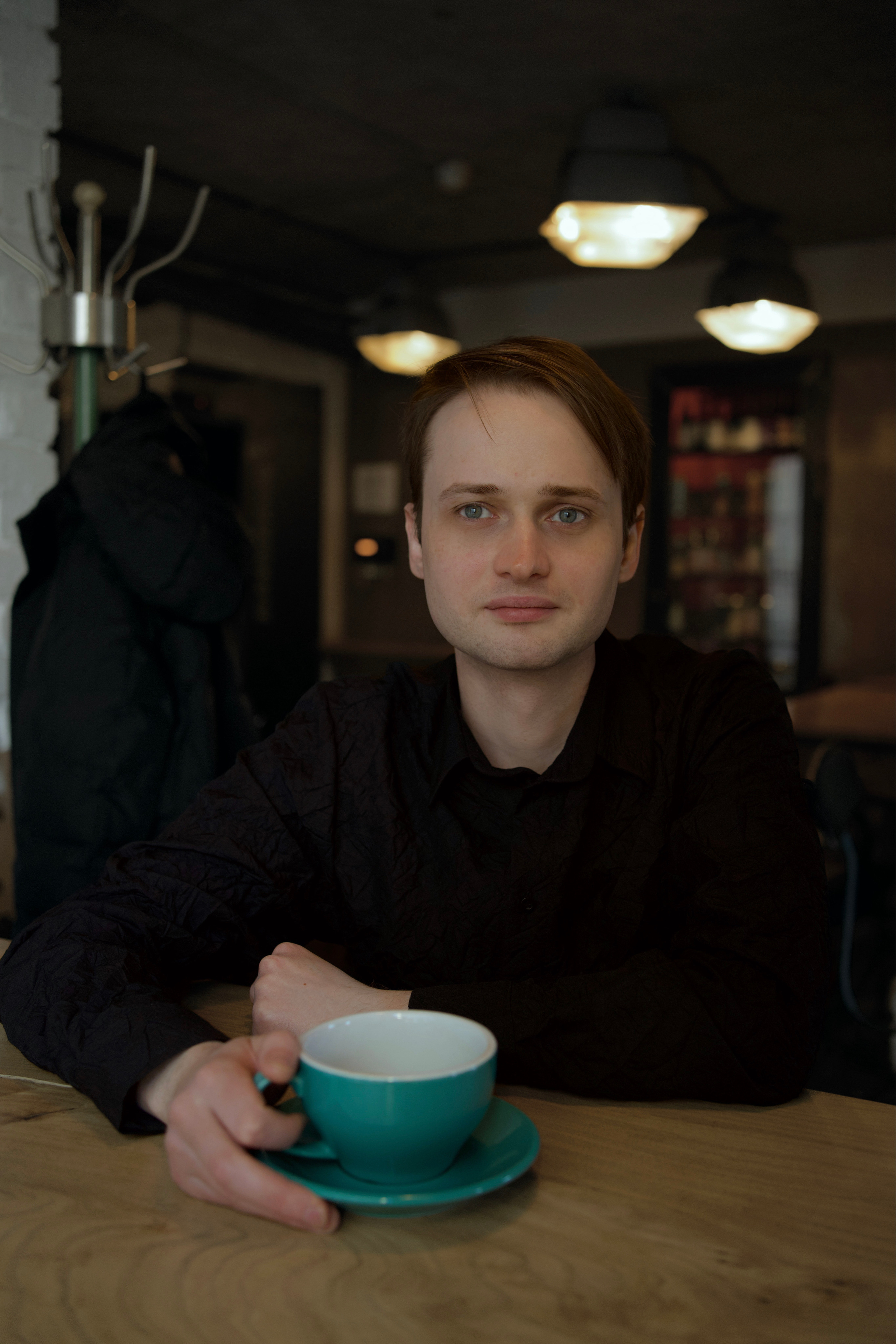 В кадре: писатель. Творческие фотосессии в Москве. Фотоальбом лидера группы ЯЛО