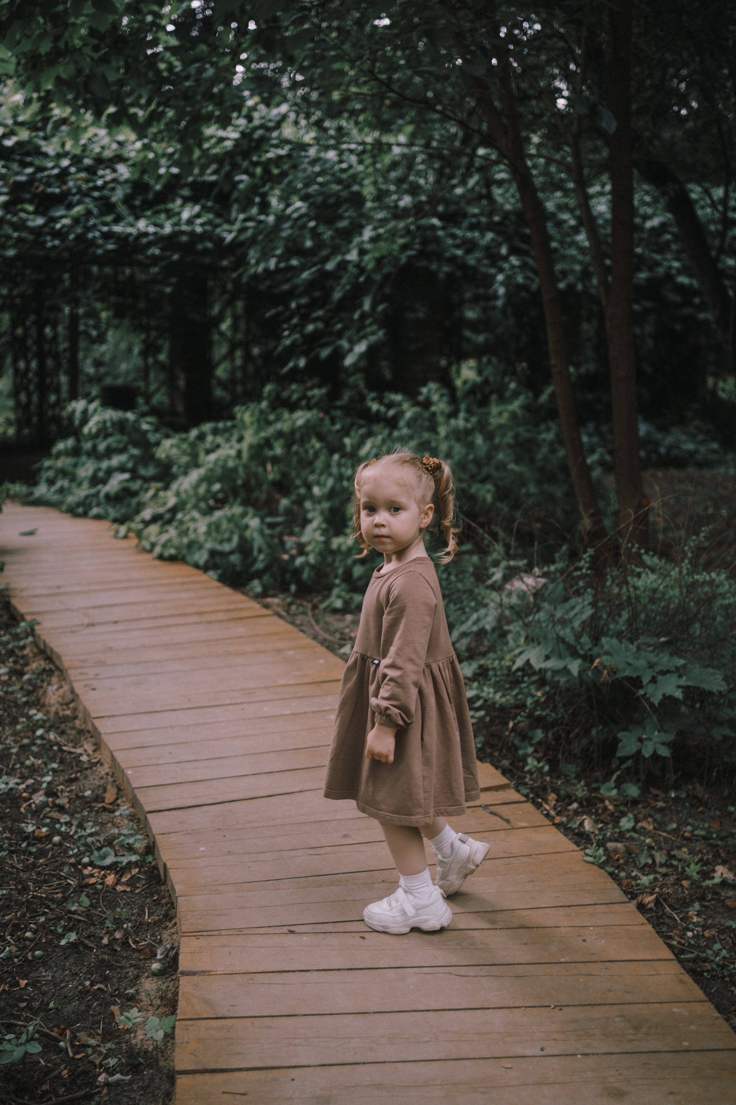 Семейная фотопрогулка. Творческие фотосессии в Москве. Фотоальбом лидера группы ЯЛО