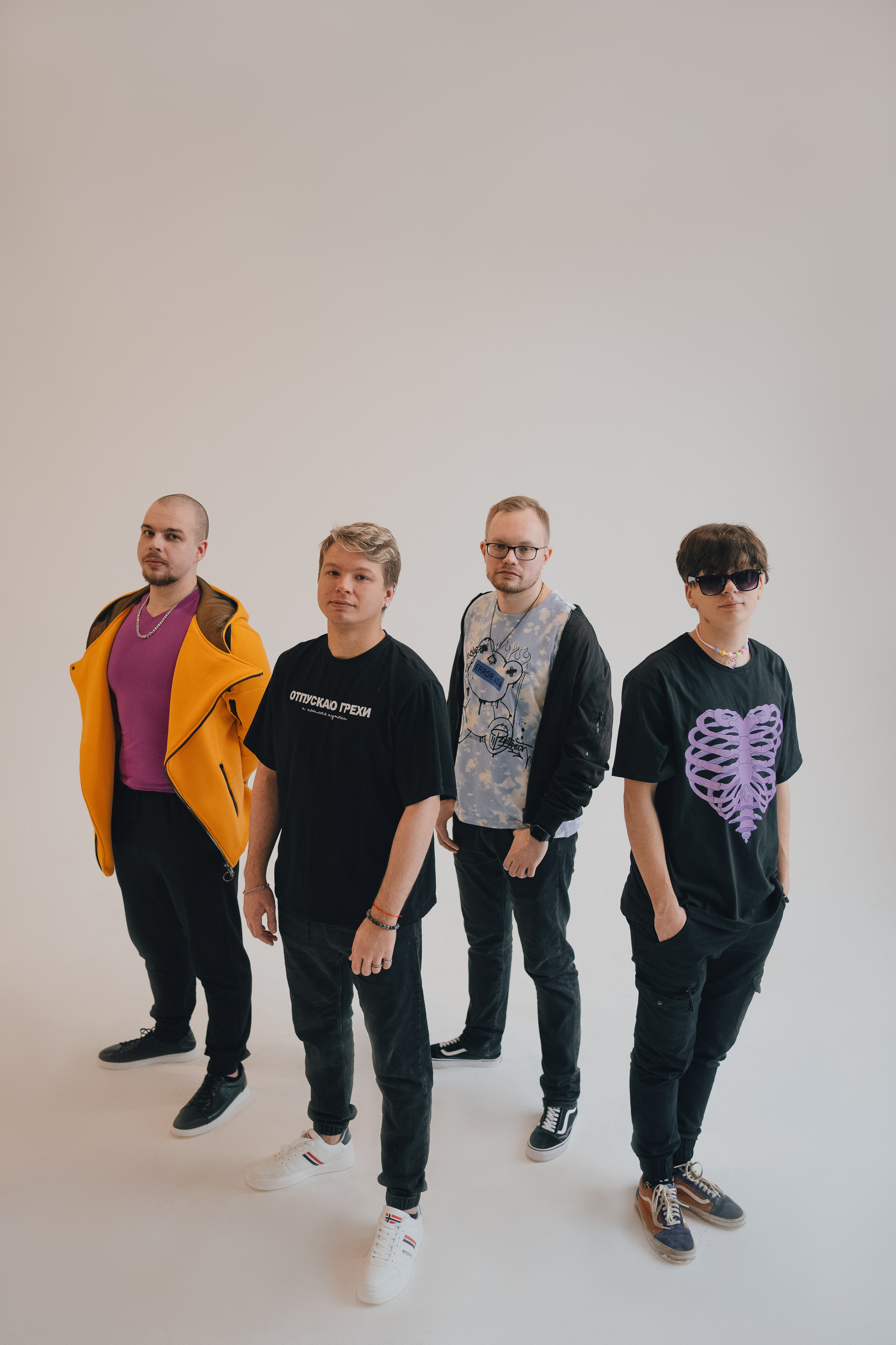 Под небом. Промо альбома. Творческие фотосессии в Москве. Фотоальбом лидера группы ЯЛО