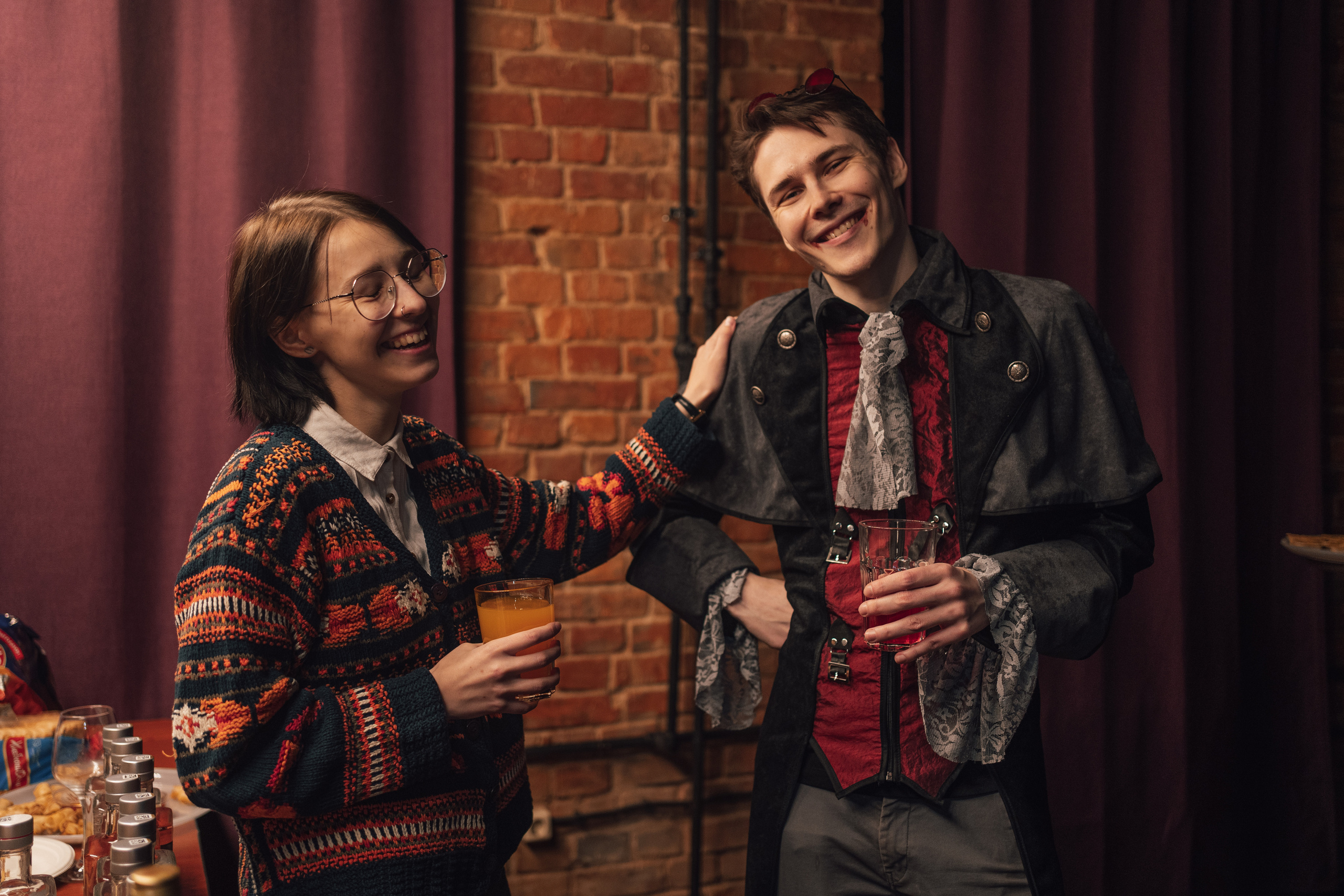 Вампирская вечеринка. Творческие фотосессии в Москве. Фотоальбом лидера группы ЯЛО