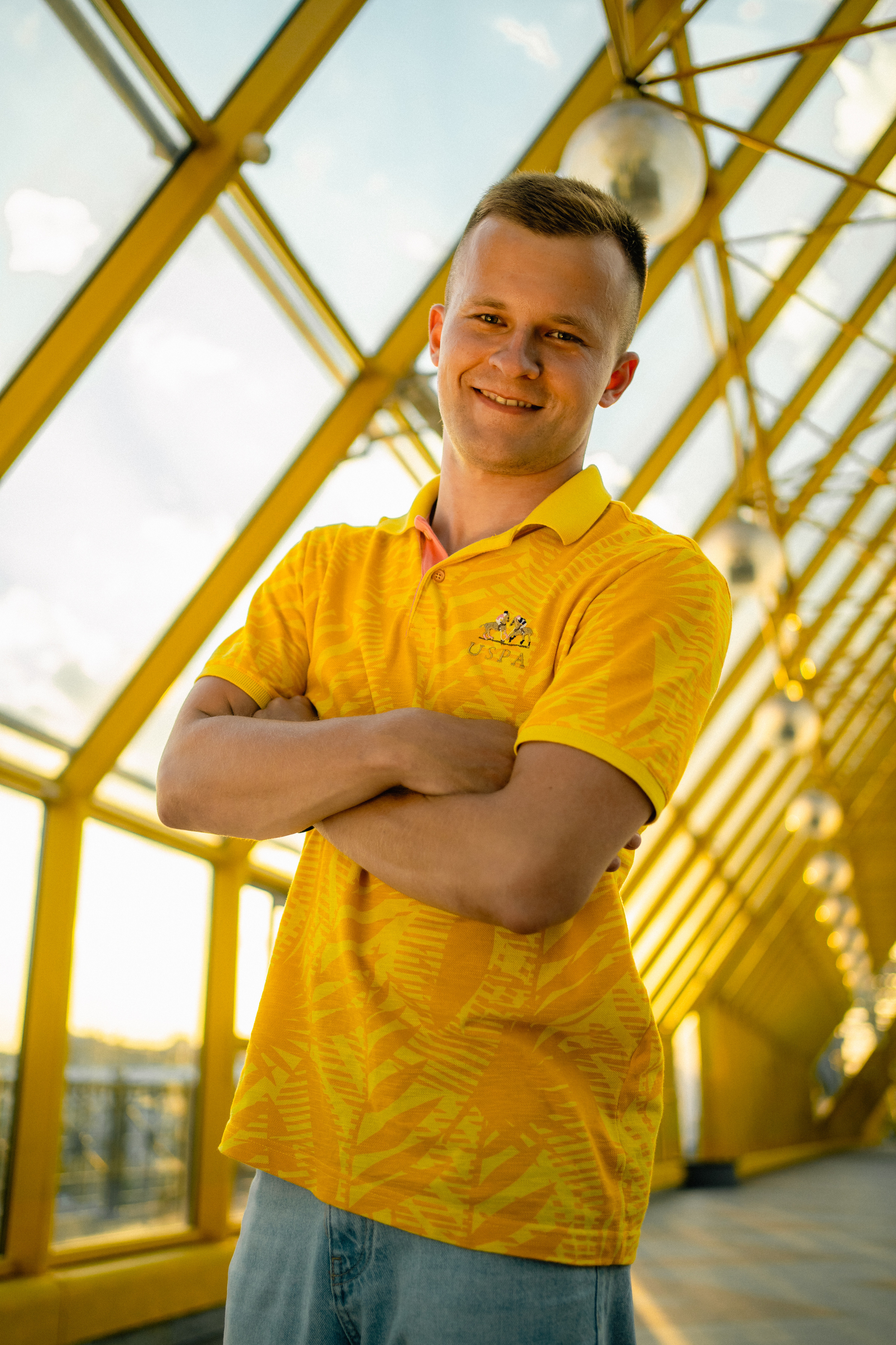 В кадре: танцор. Творческие фотосессии в Москве. Фотоальбом лидера группы ЯЛО