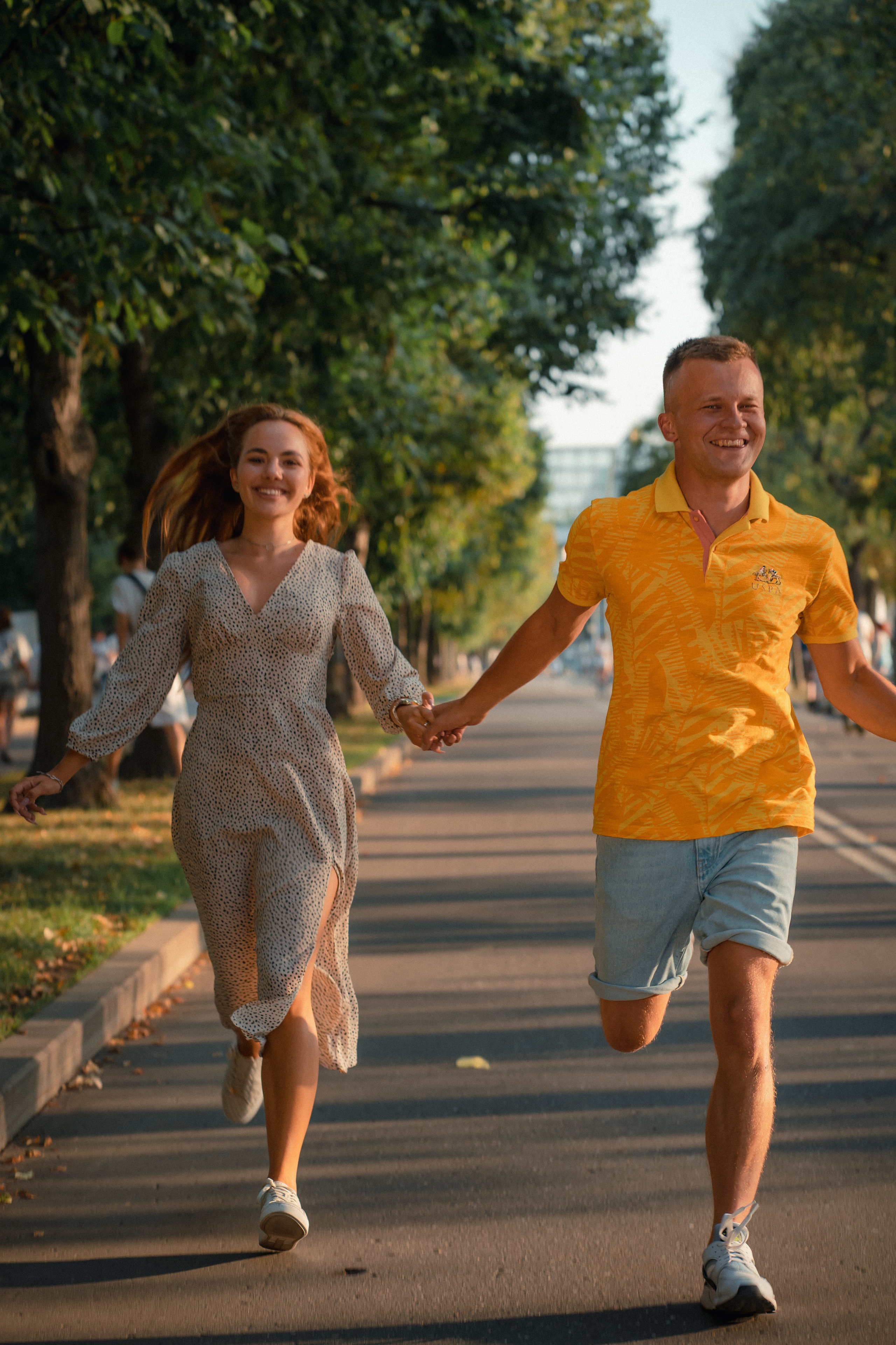 Фотопрогулка. Лавстори. Творческие фотосессии в Москве. Фотоальбом лидера группы ЯЛО