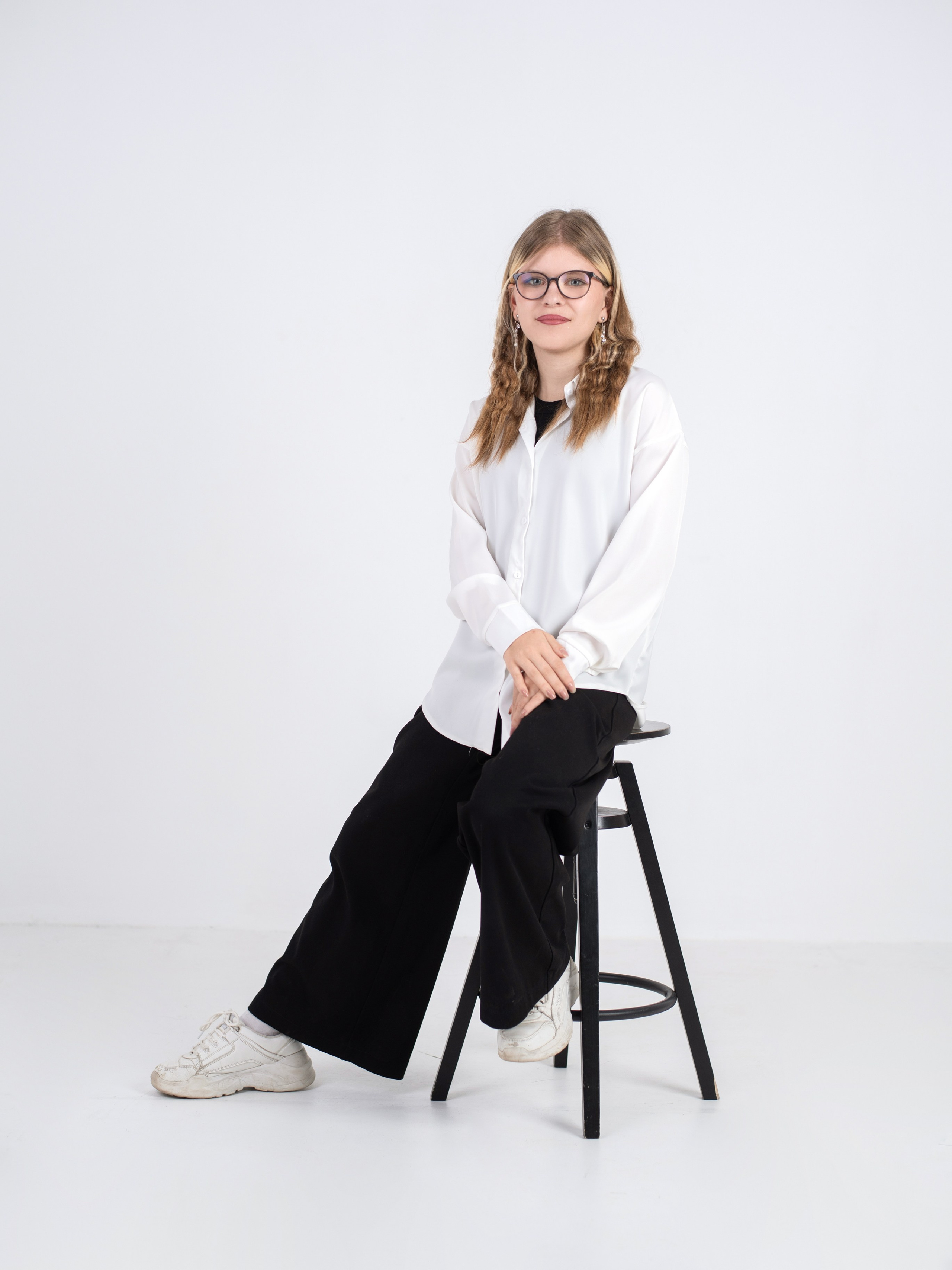 Альбом на окончание школы 9 и 11 класс «Взрывной». Выпускные альбомы в Тюмени для школ, садов, вузов спортивных секций