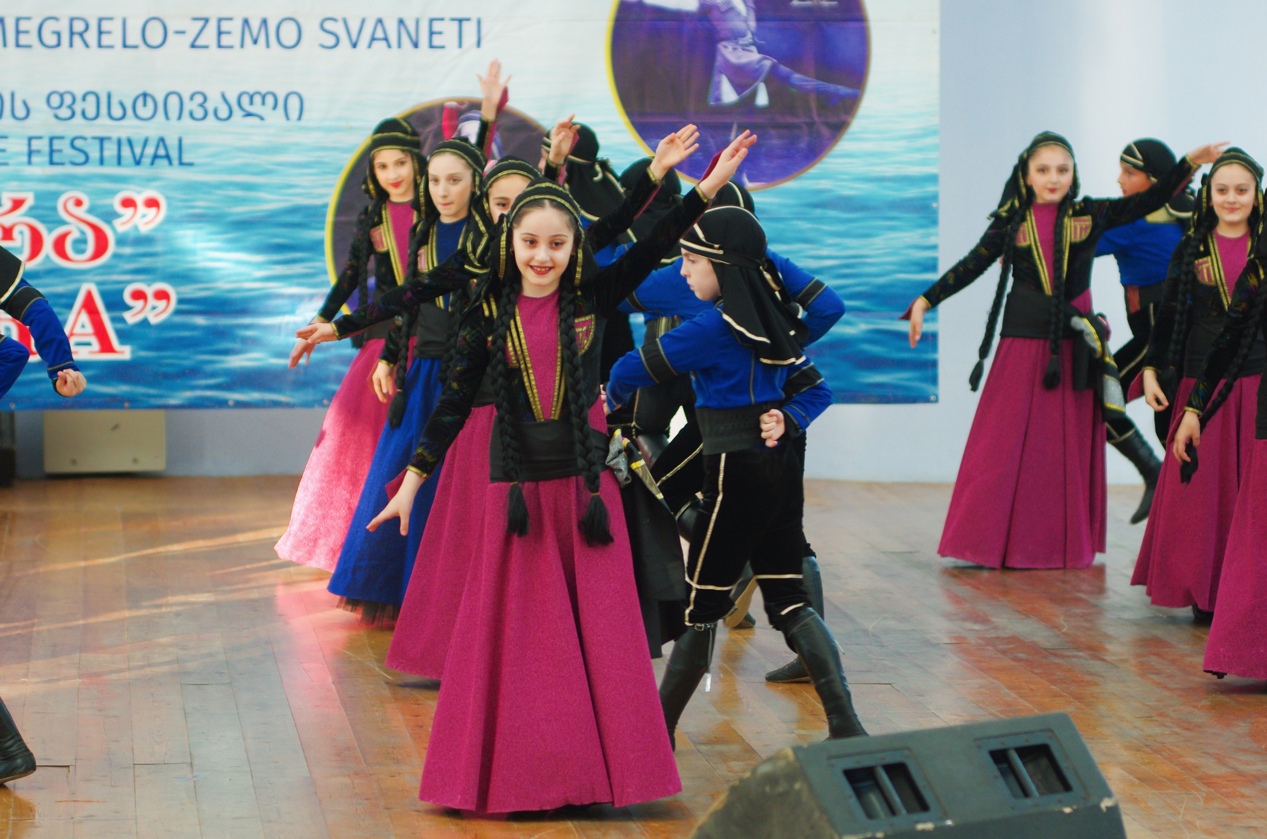 Кабулети Танцы. Портретный фотограф Денис Милютин