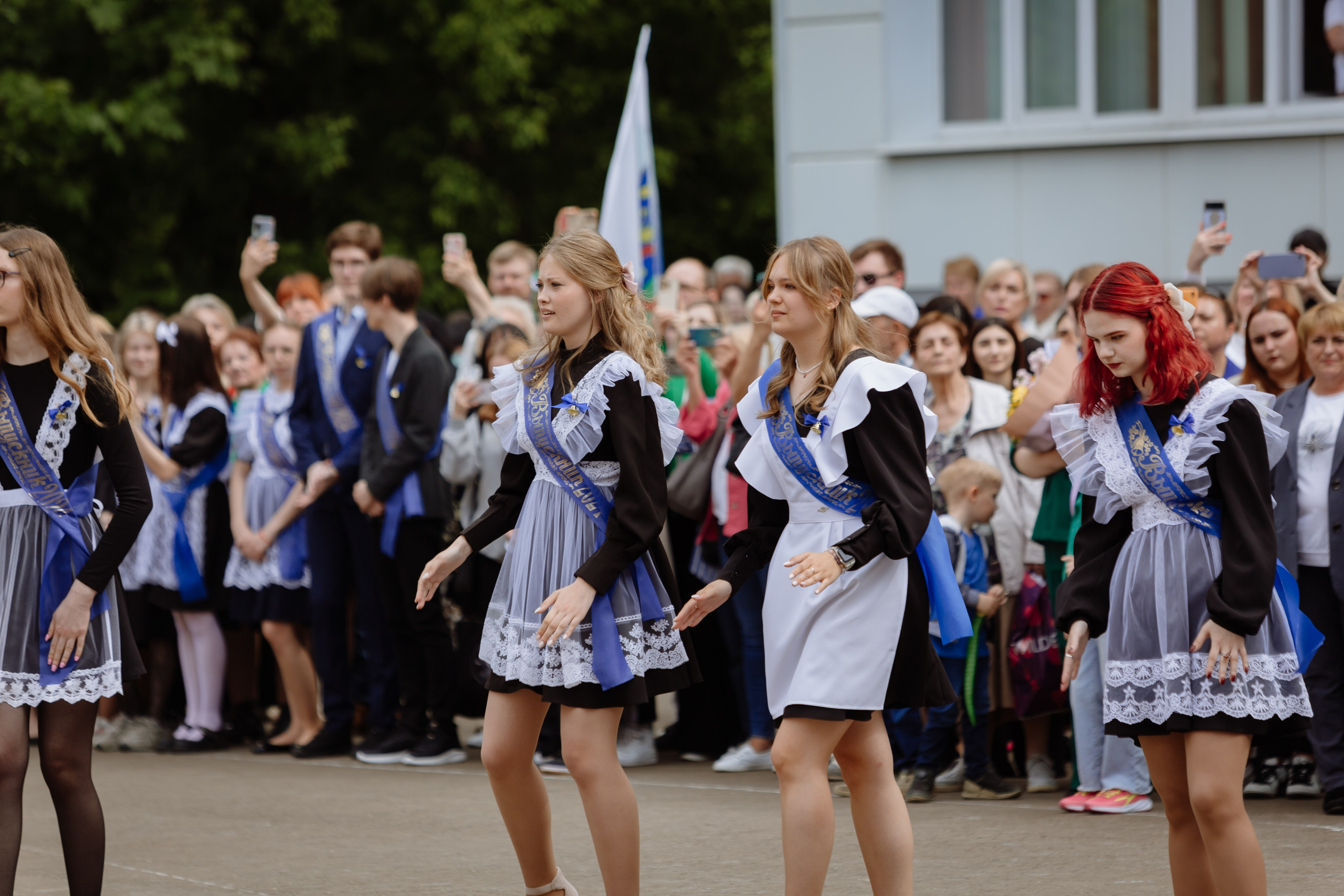Последний звонок 2024 (3 часа фотосъемки). Профессиональный фотограф Надежда Антонова