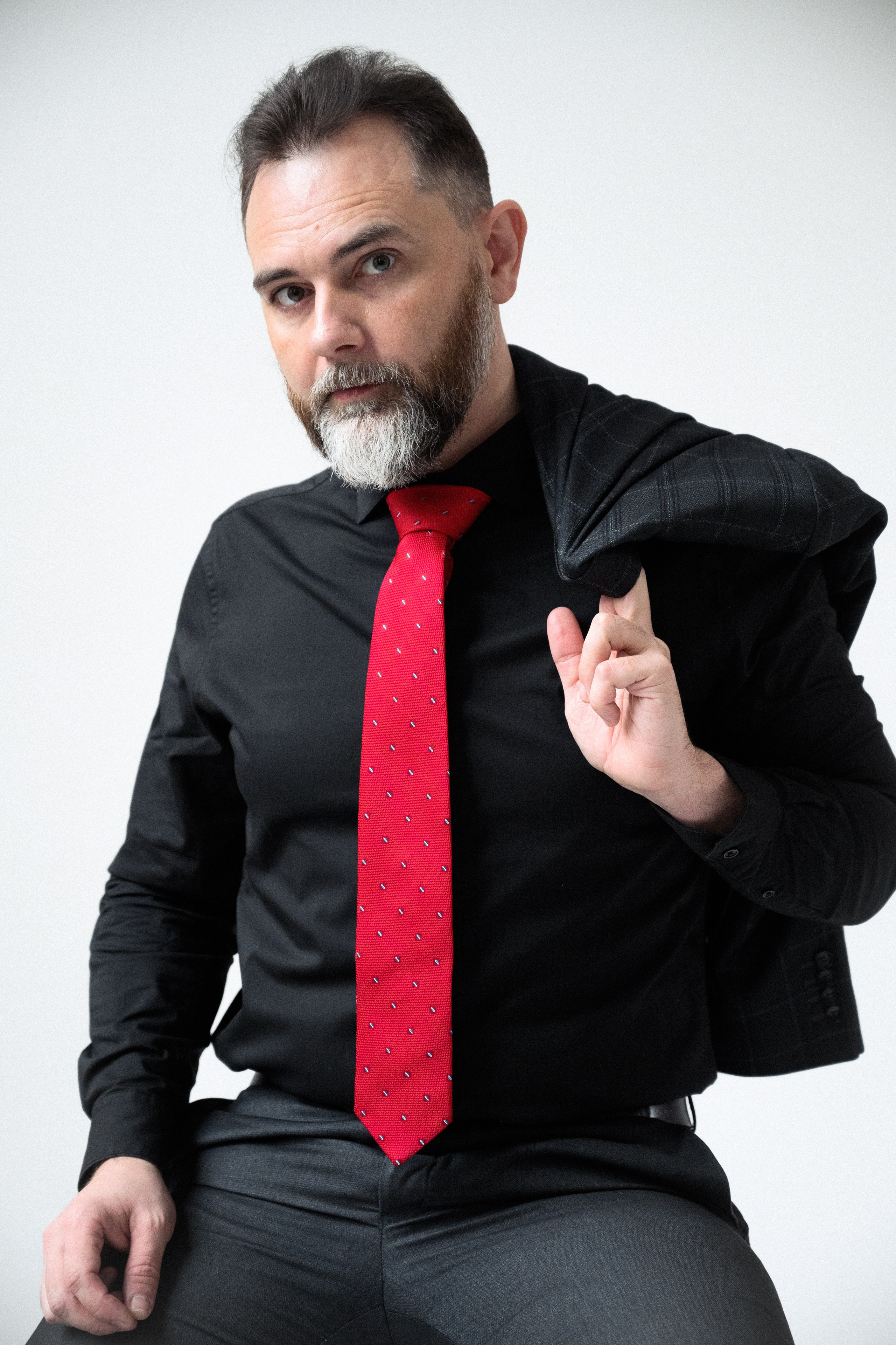 Джентльмен в студии. Фотограф в Ростове-на-Дону Оксана Филатьева