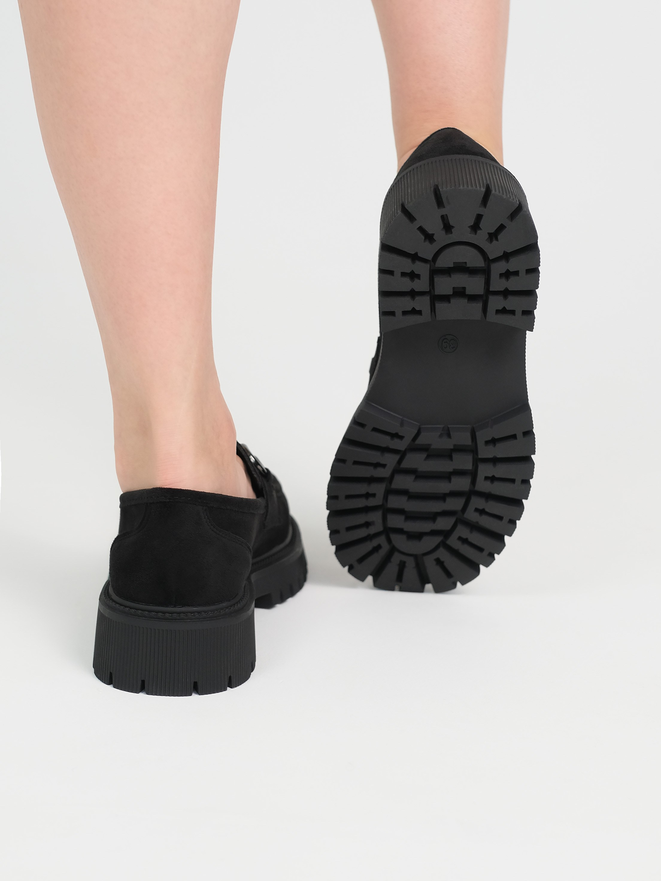 Профессиональная предметная съемка обуви для маркетплейсов, интернет-магазинов и каталогов в Москве — Ольга Гурьянова