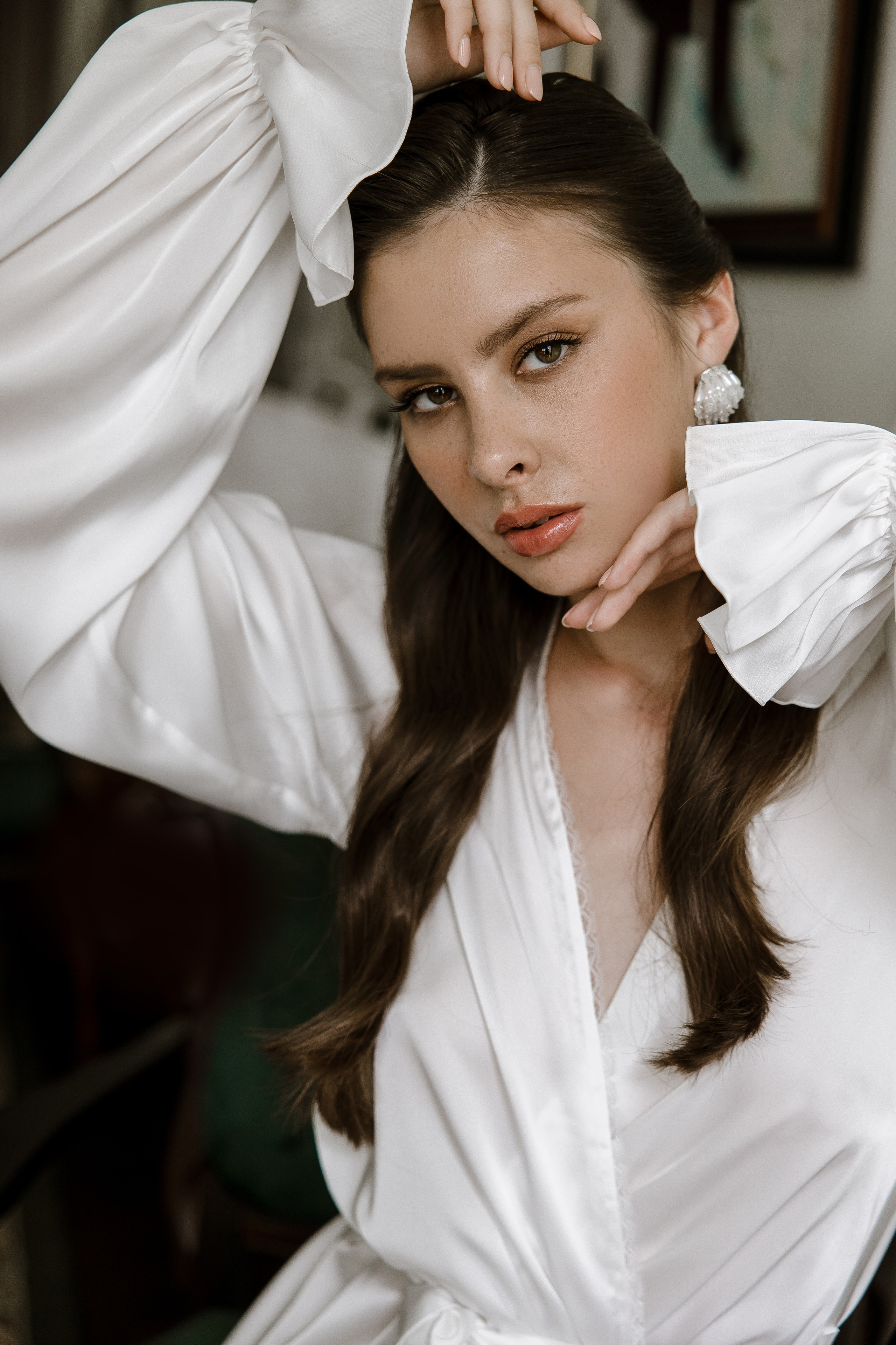 Утро невесты в историческом номере отеля. Свадебный и семейный фотограф в Самаре и Тольятти | Елена Топанцева