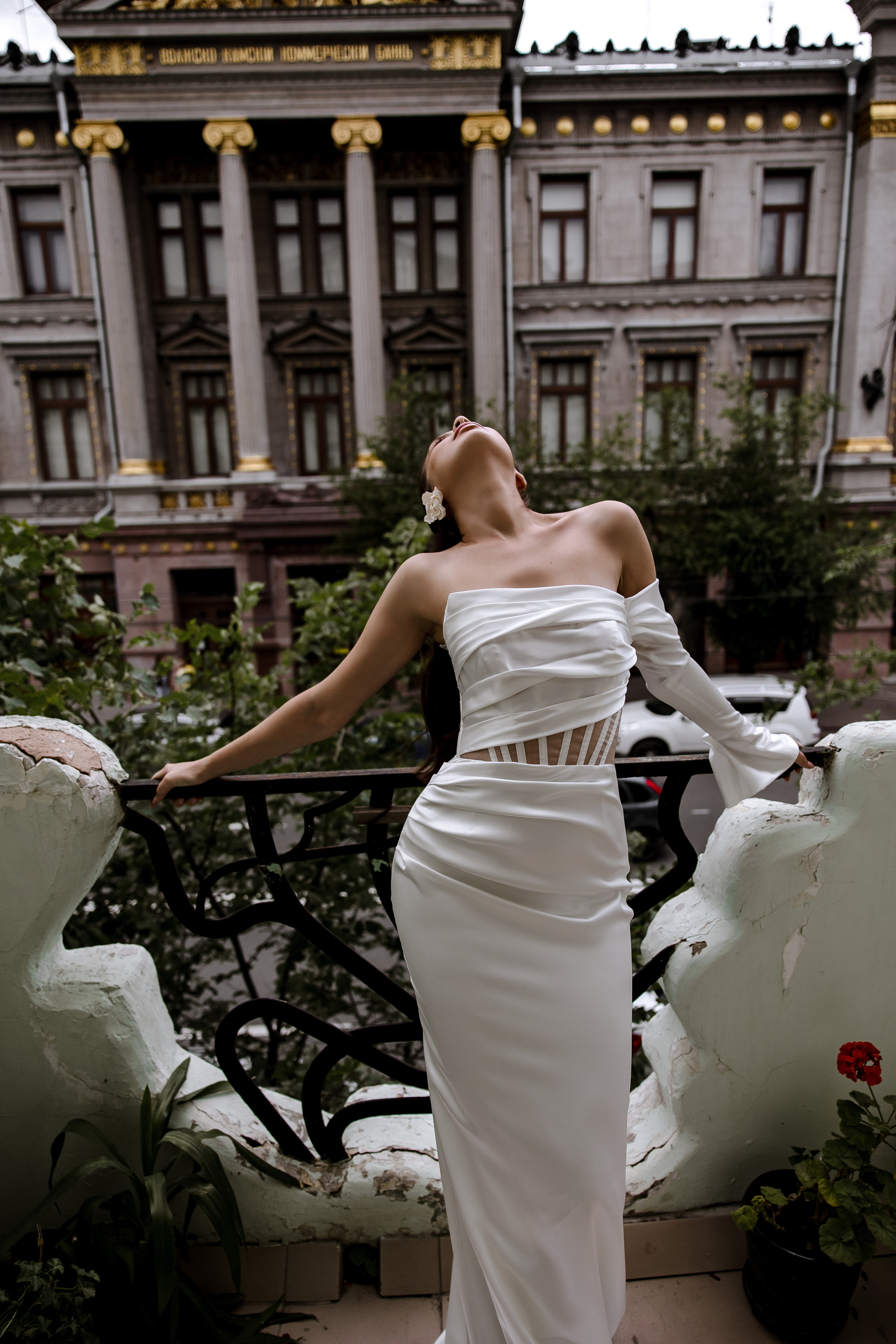 Утро невесты в историческом номере отеля. Свадебный и семейный фотограф в Самаре и Тольятти | Елена Топанцева