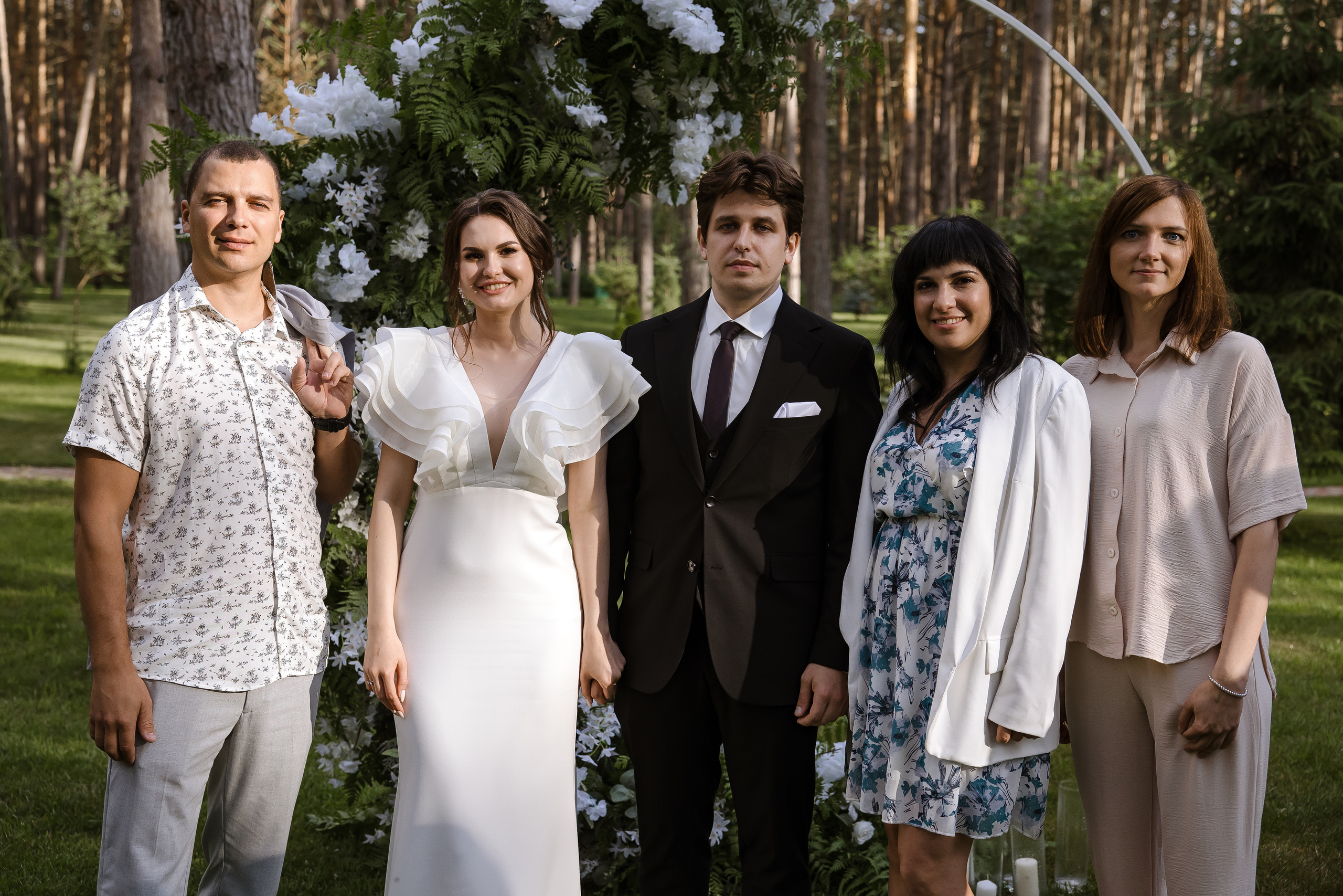 Свадебная фотосессия очень позитивной пары в Тольятти. Свадебный и семейный фотограф в Самаре и Тольятти | Елена Топанцева