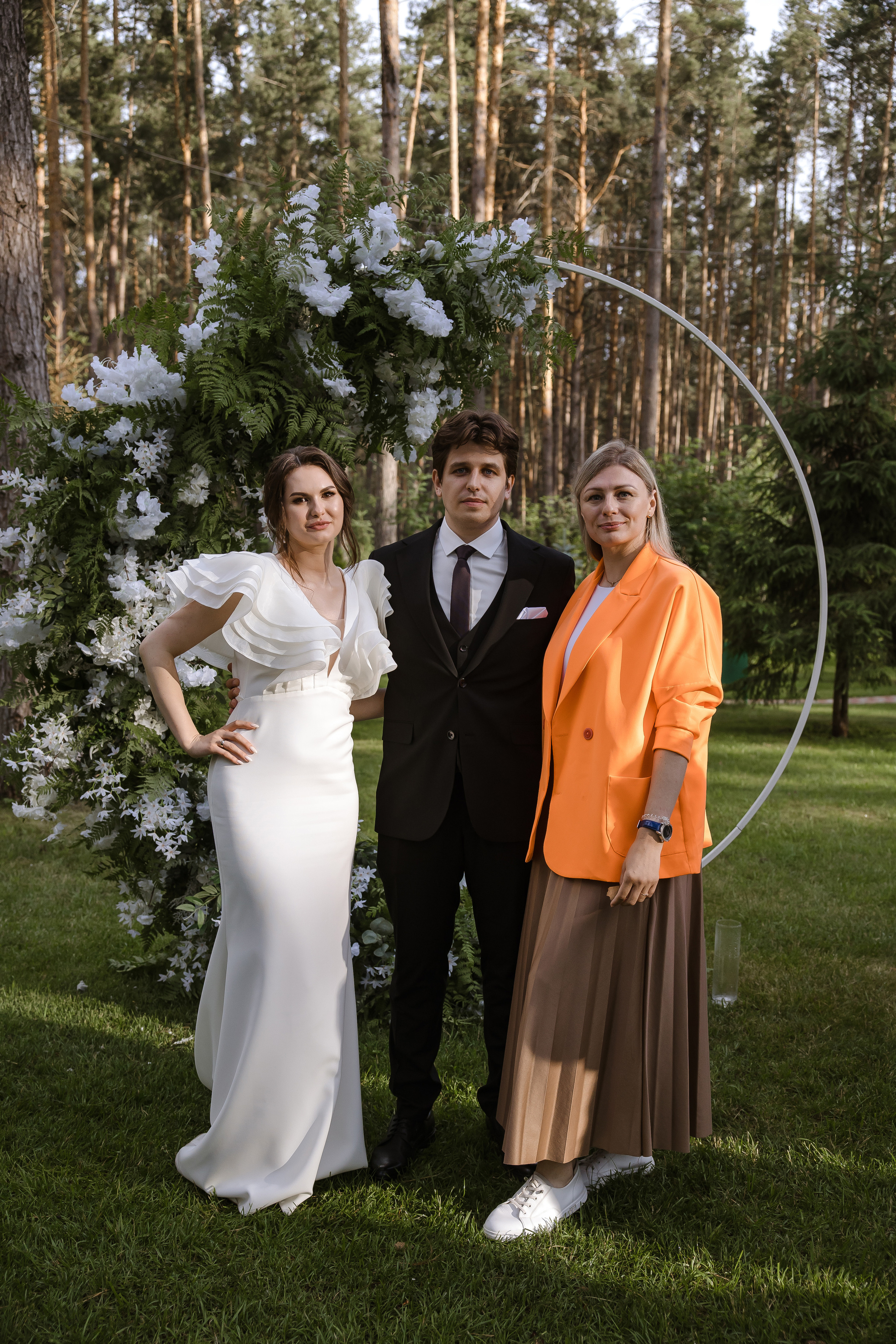 Свадебная фотосессия очень позитивной пары в Тольятти. Свадебный и семейный фотограф в Самаре и Тольятти | Елена Топанцева