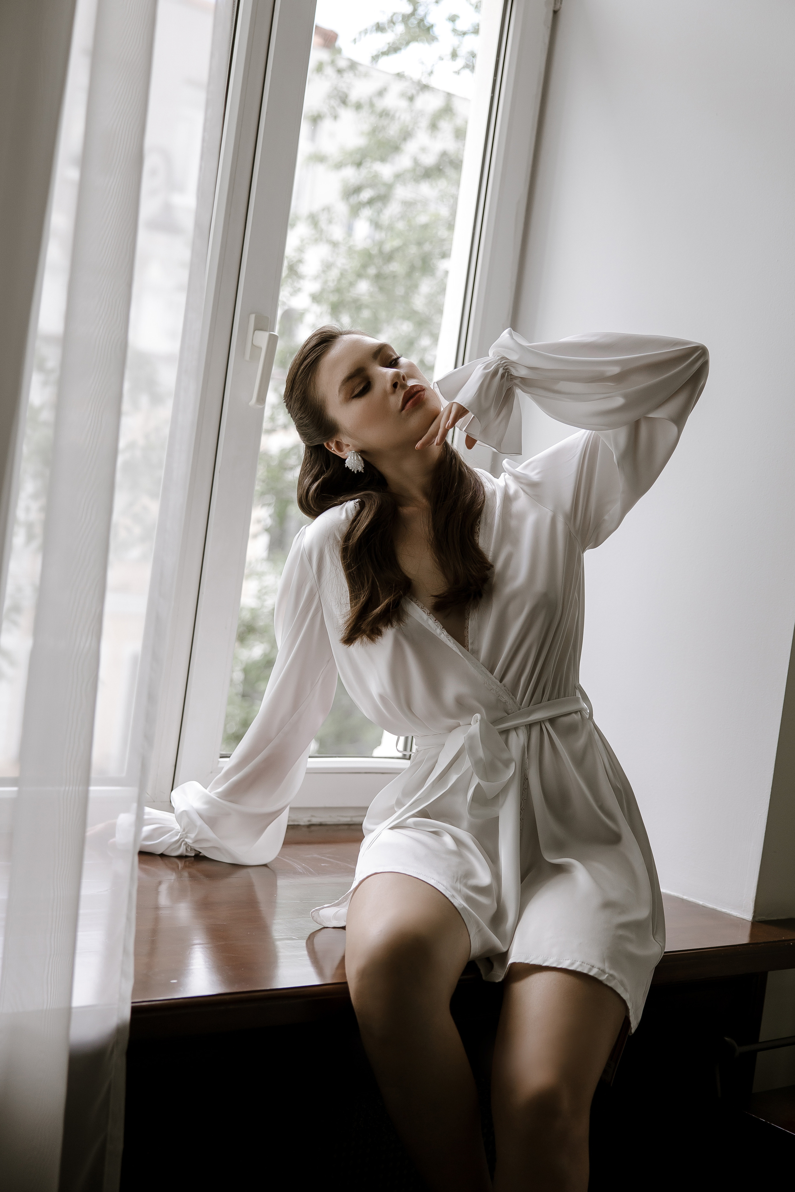 Утро невесты в историческом номере отеля. Свадебный и семейный фотограф в Самаре и Тольятти | Елена Топанцева