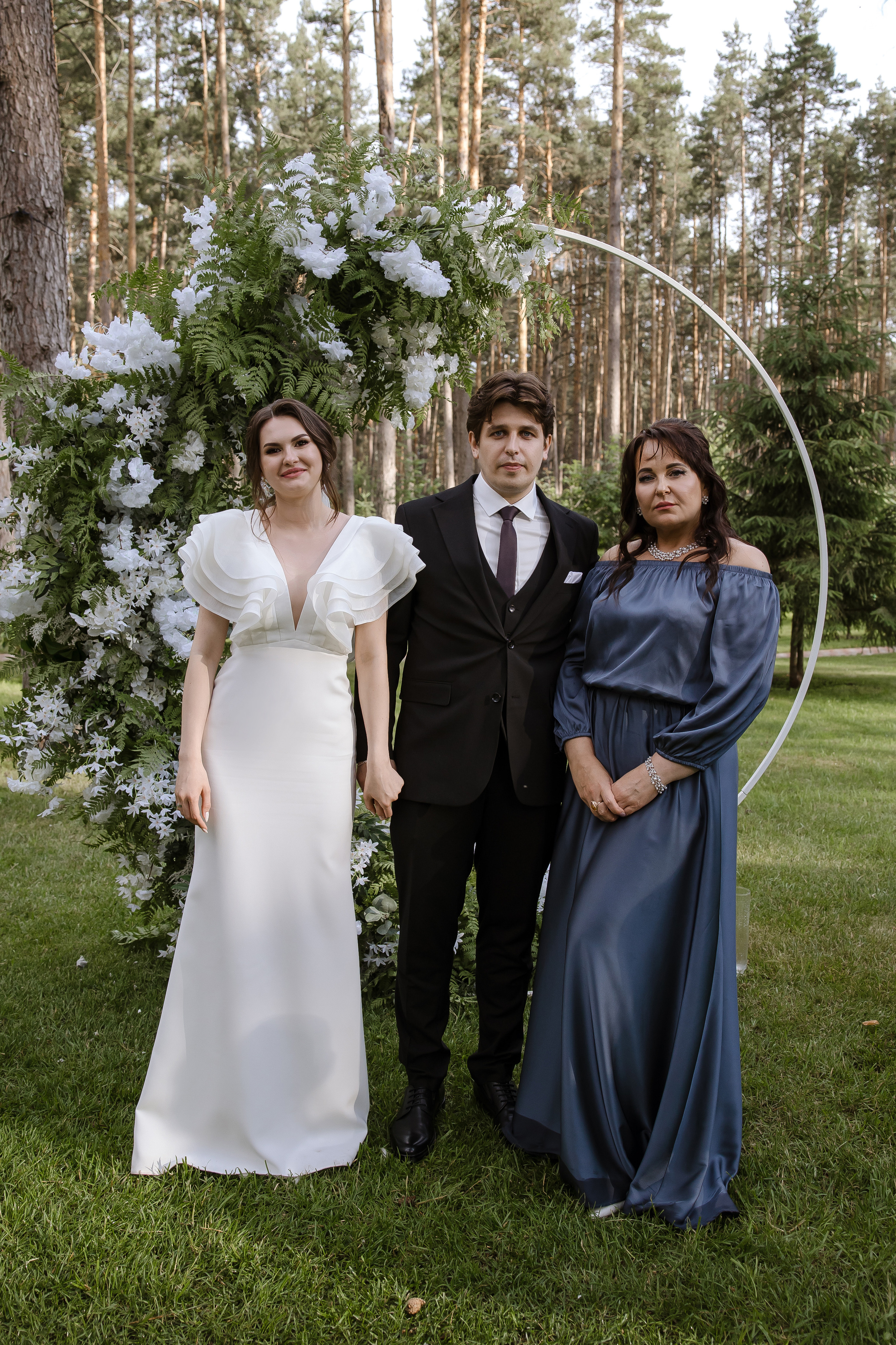 Свадебная фотосессия очень позитивной пары в Тольятти. Свадебный и семейный фотограф в Самаре и Тольятти | Елена Топанцева