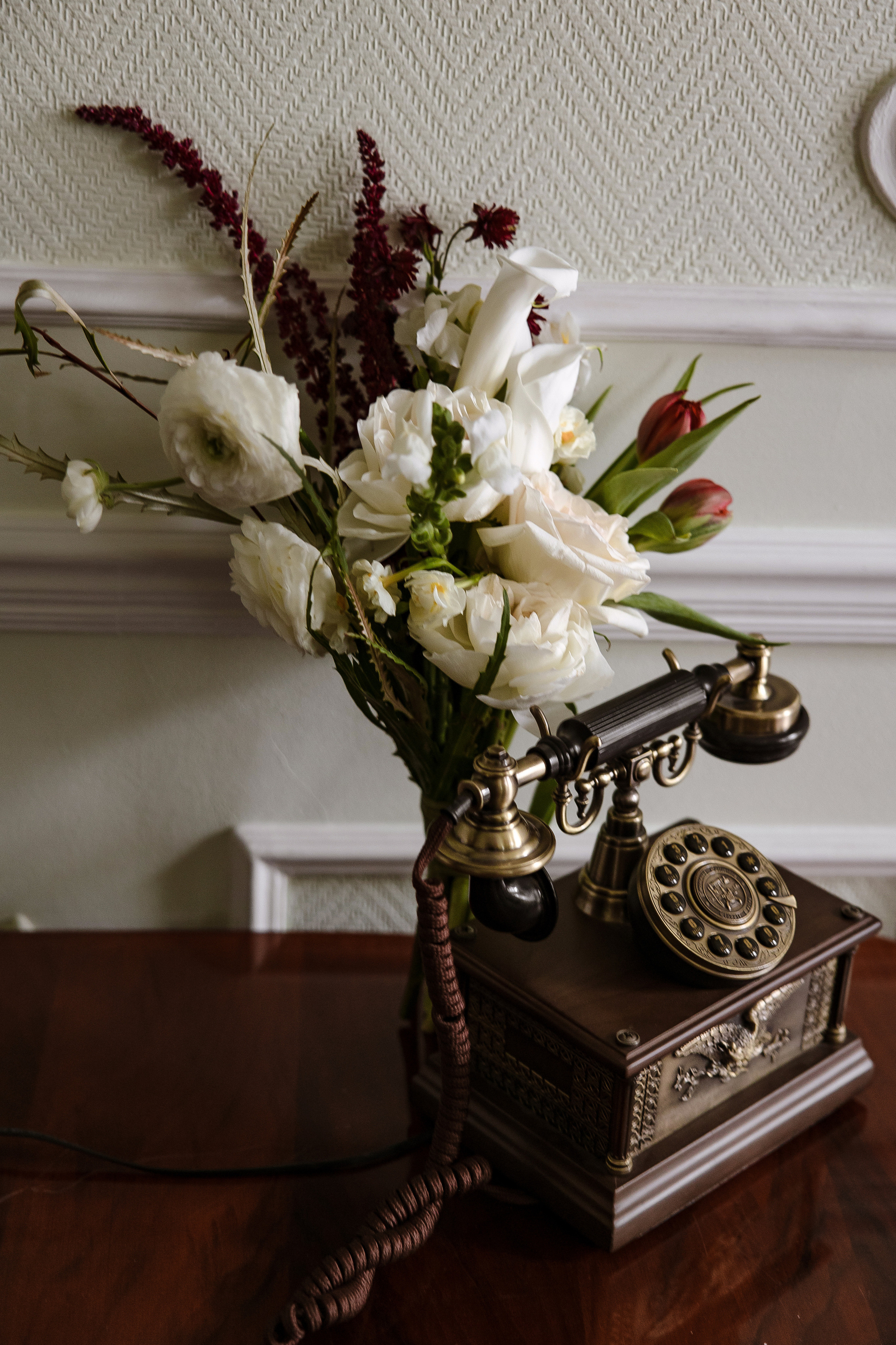 Утро невесты в историческом номере отеля. Свадебный и семейный фотограф в Самаре и Тольятти | Елена Топанцева