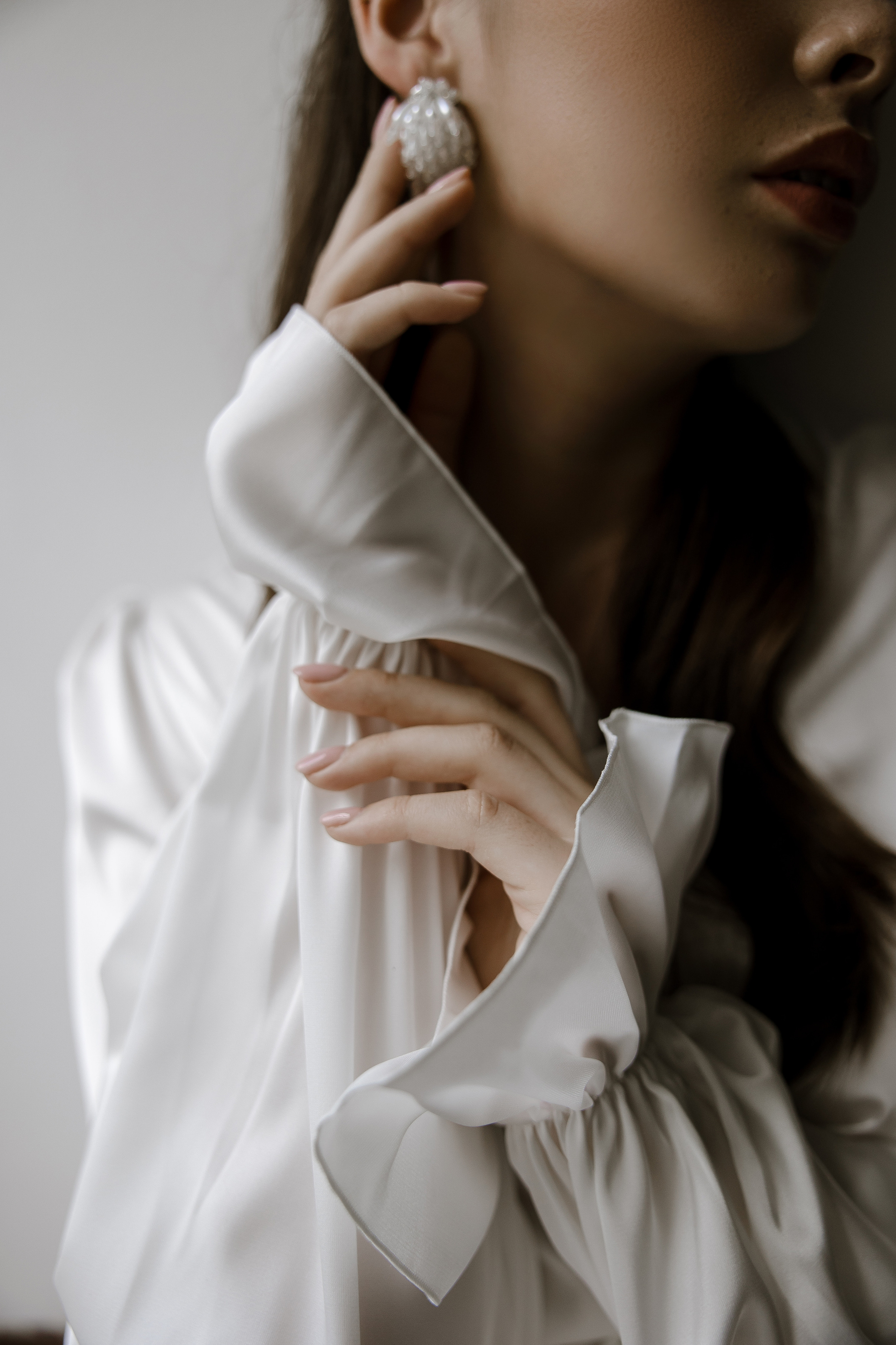 Утро невесты в историческом номере отеля. Свадебный и семейный фотограф в Самаре и Тольятти | Елена Топанцева