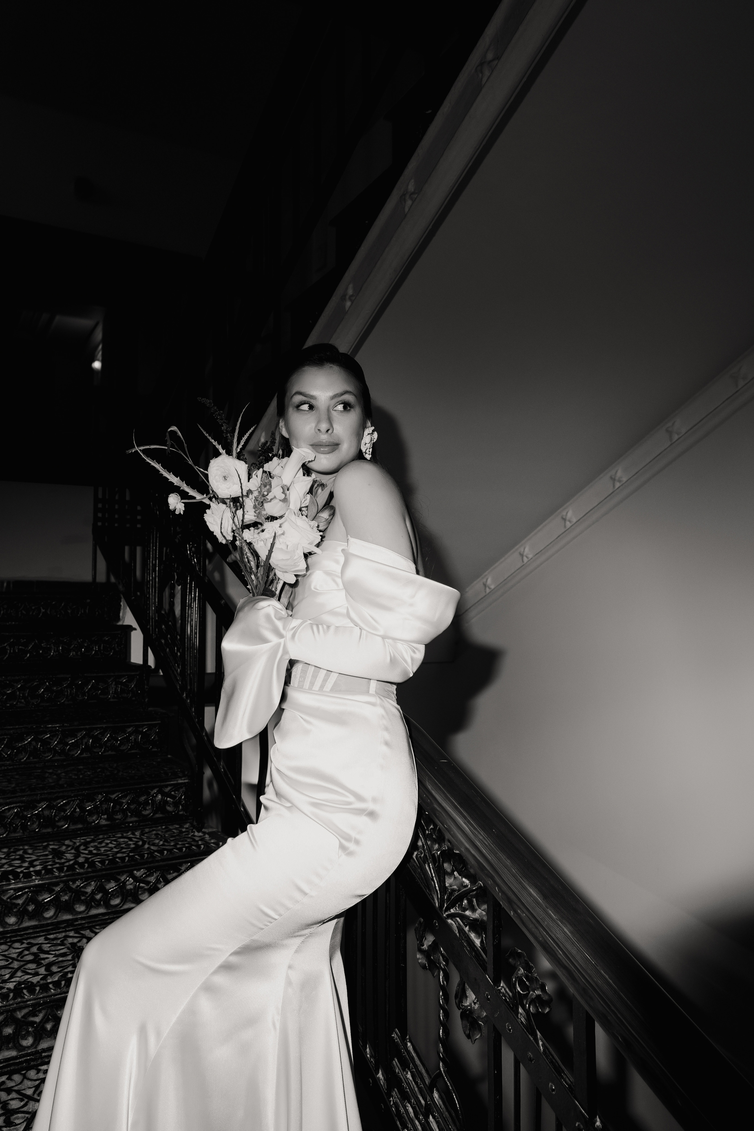 Утро невесты в историческом номере отеля. Свадебный и семейный фотограф в Самаре и Тольятти | Елена Топанцева