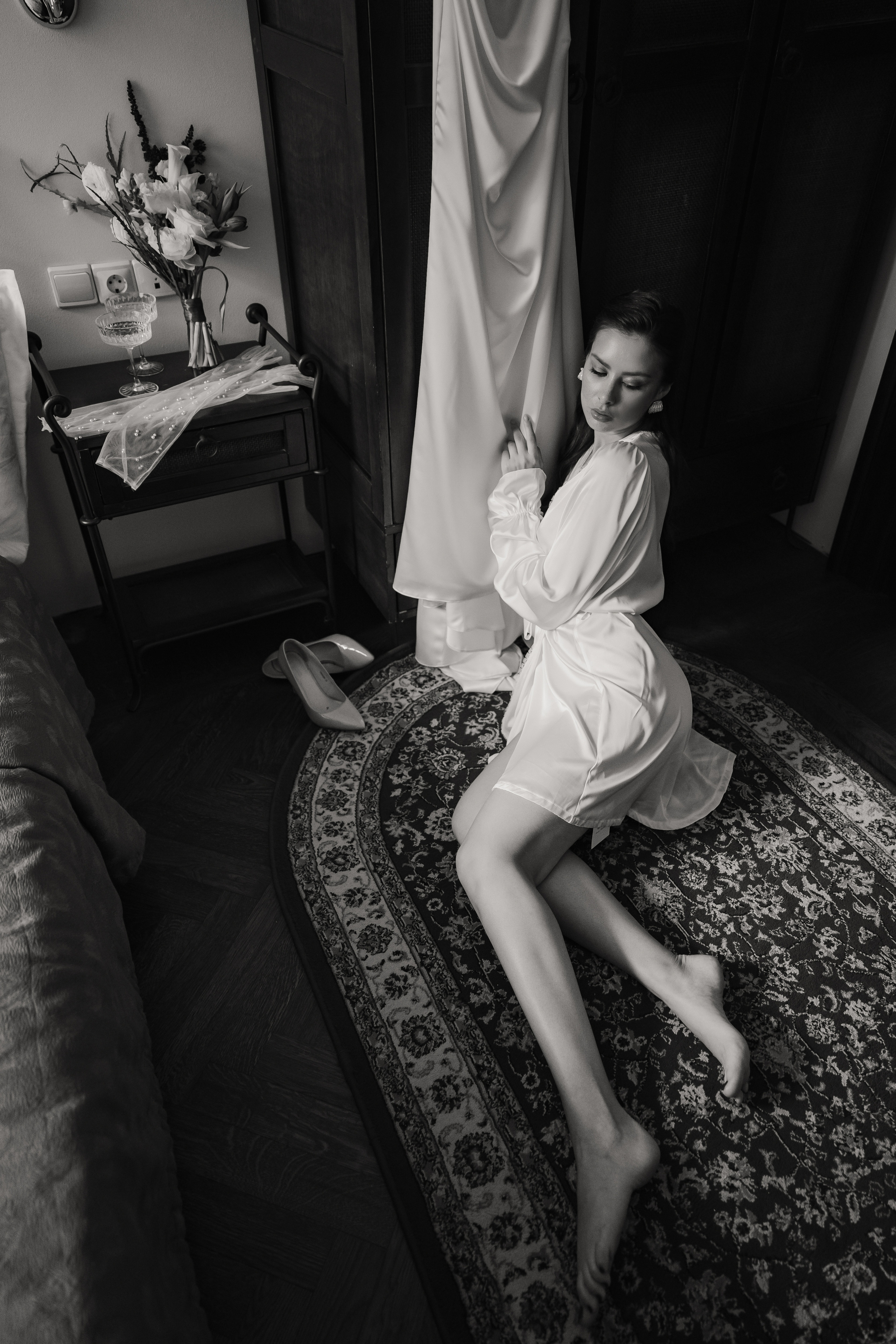Утро невесты в историческом номере отеля. Свадебный и семейный фотограф в Самаре и Тольятти | Елена Топанцева