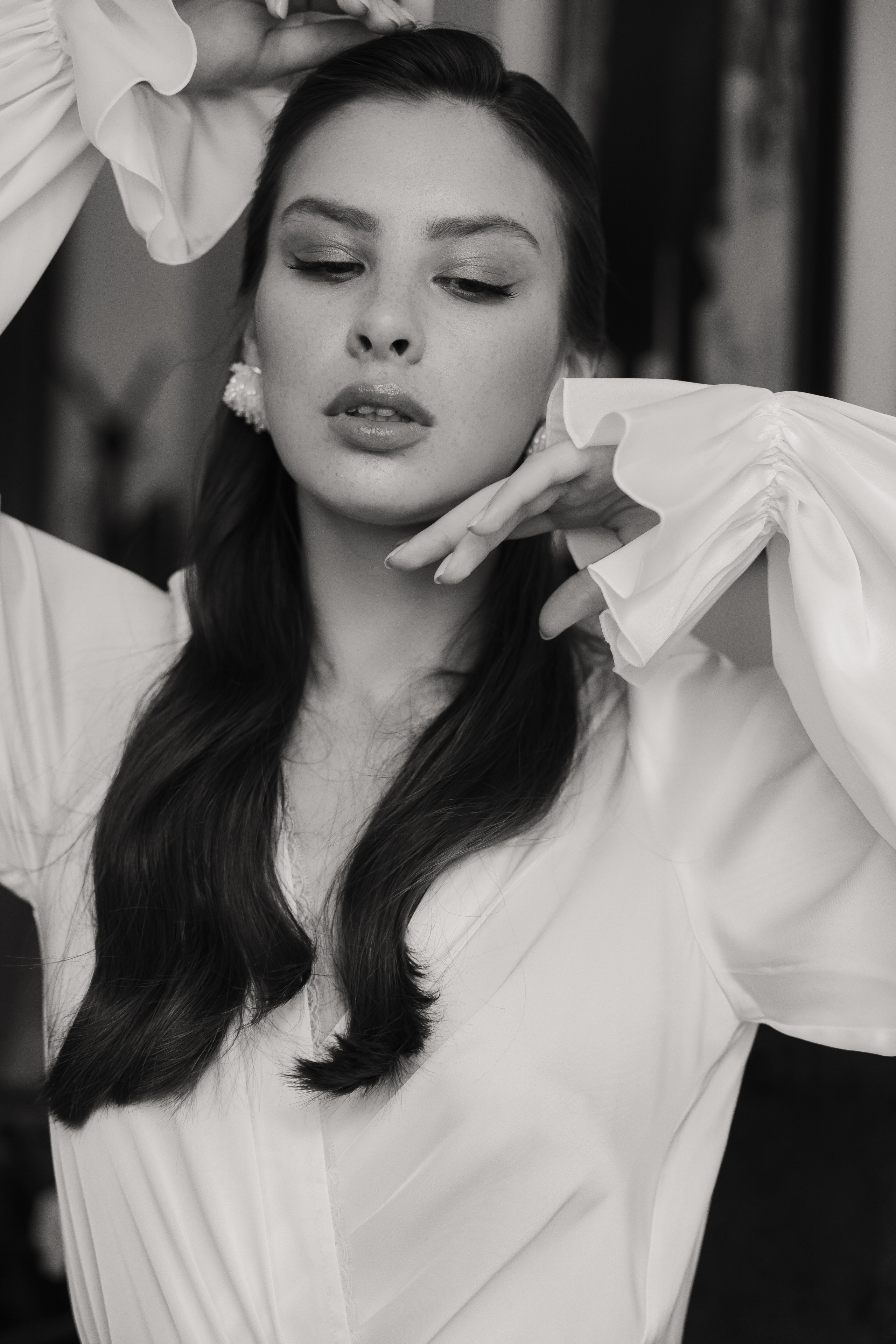 Утро невесты в историческом номере отеля. Свадебный и семейный фотограф в Самаре и Тольятти | Елена Топанцева