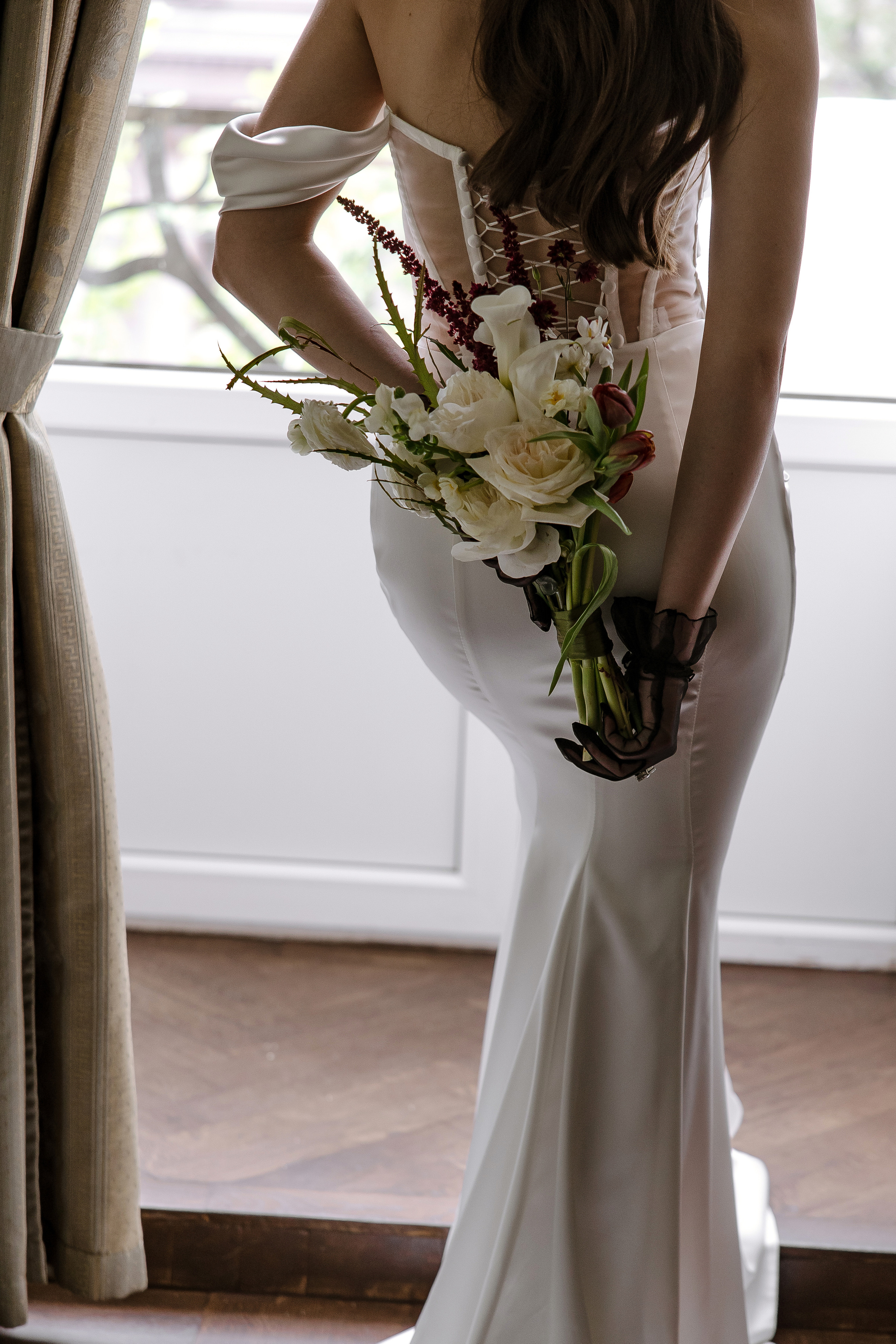 Утро невесты в историческом номере отеля. Свадебный и семейный фотограф в Самаре и Тольятти | Елена Топанцева