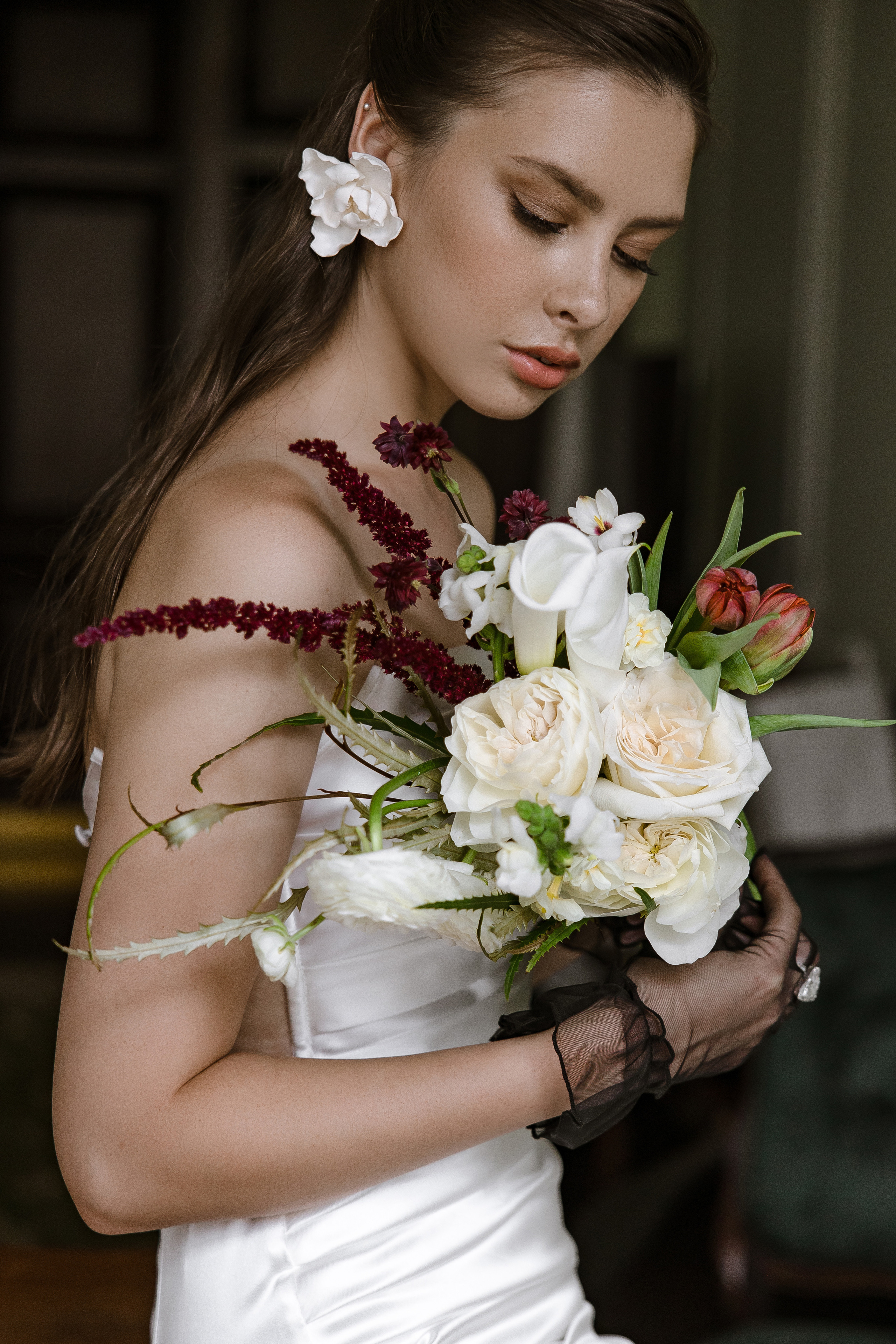 Утро невесты в историческом номере отеля. Свадебный и семейный фотограф в Самаре и Тольятти | Елена Топанцева