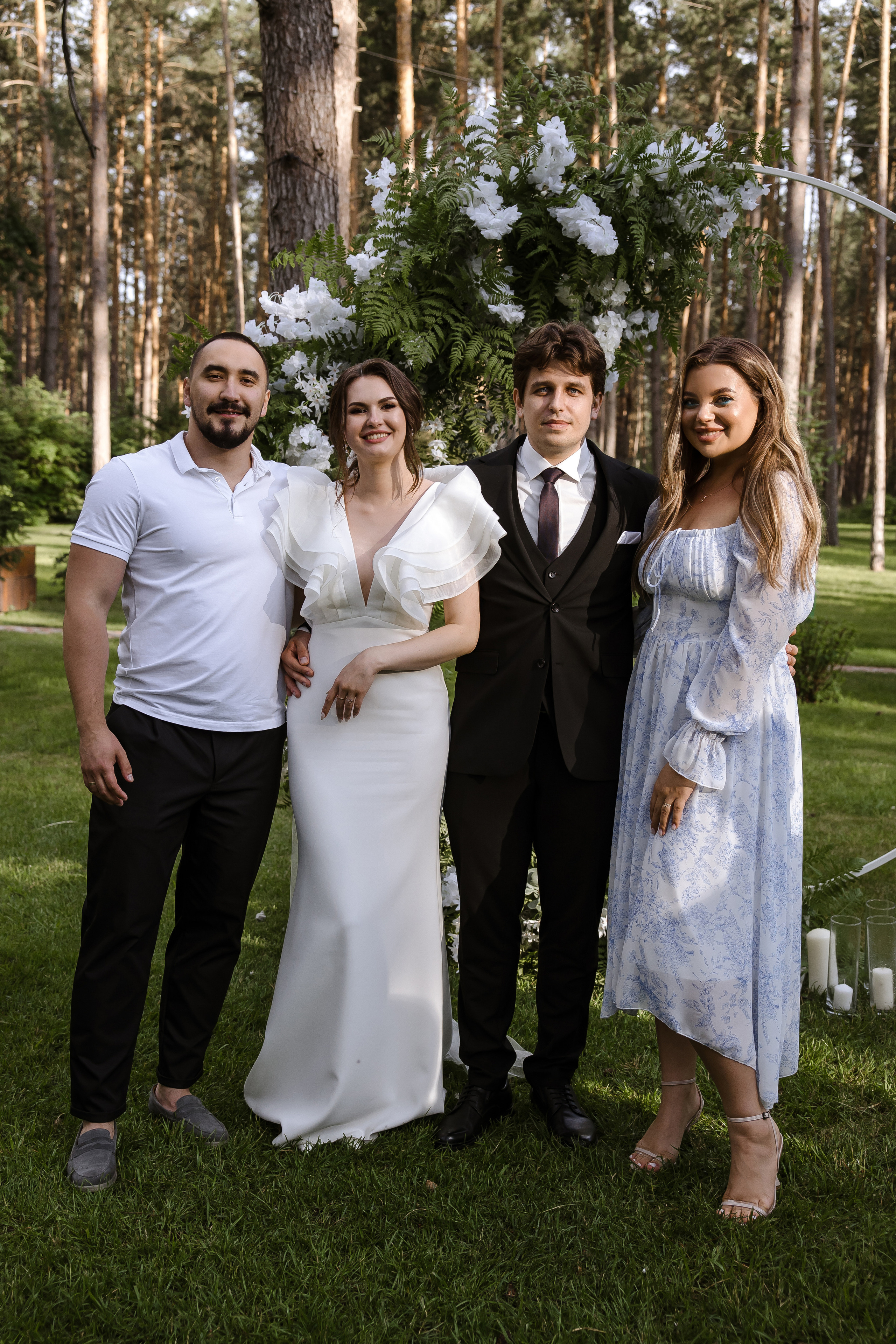 Свадебная фотосессия очень позитивной пары в Тольятти. Свадебный и семейный фотограф в Самаре и Тольятти | Елена Топанцева