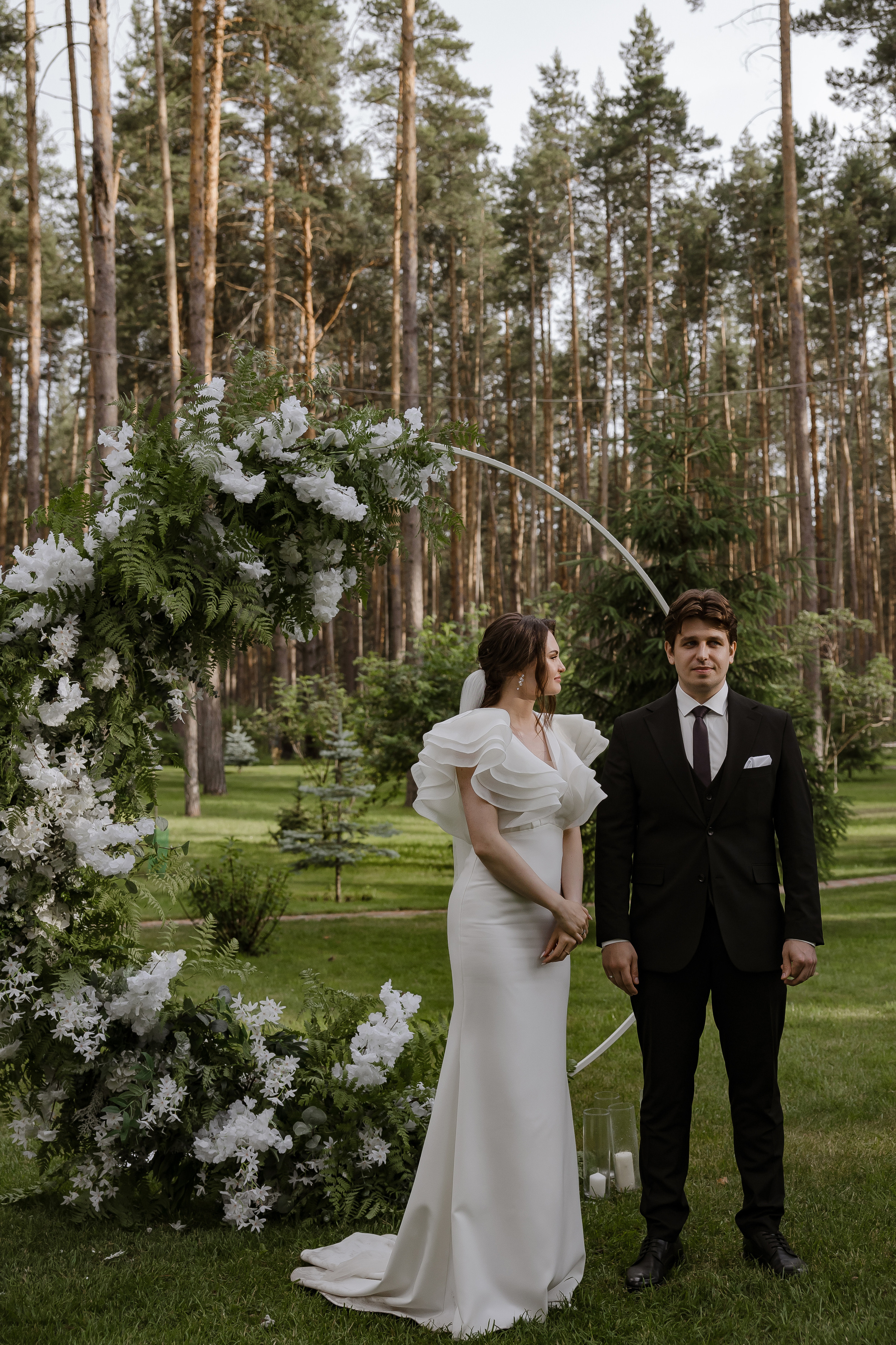 Свадебная фотосессия очень позитивной пары в Тольятти. Свадебный и семейный фотограф в Самаре и Тольятти | Елена Топанцева