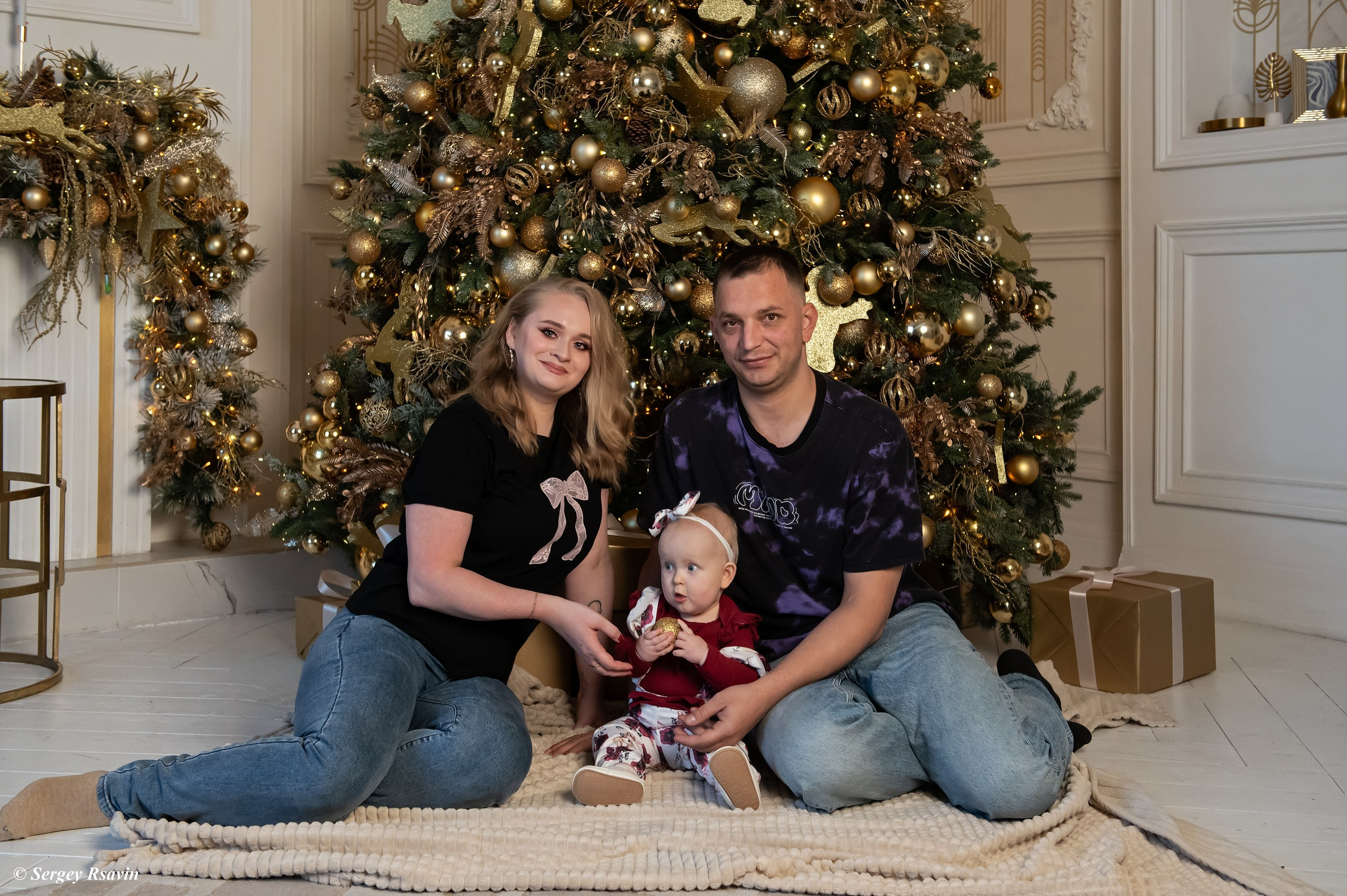 Новогодняя съемка в студии. Фотограф в Москве Сергей Рсавин