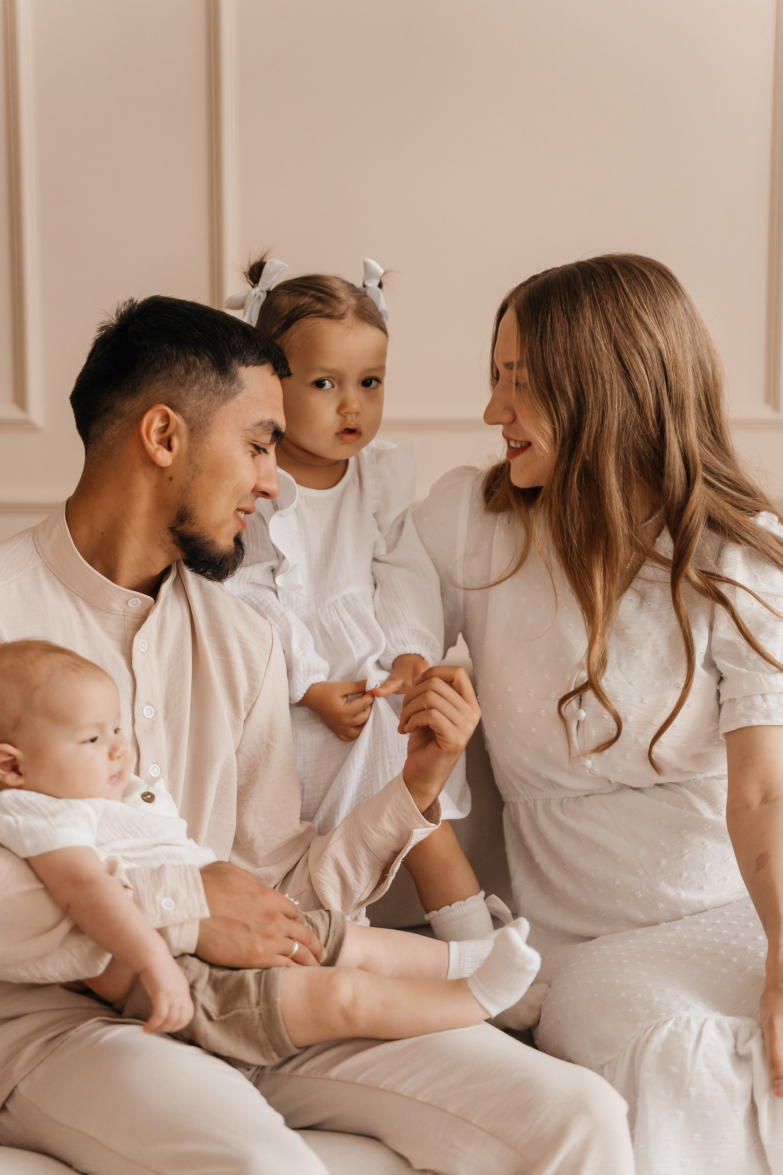 Манук, Настя, Сабрина и Эмин. Волик Мария