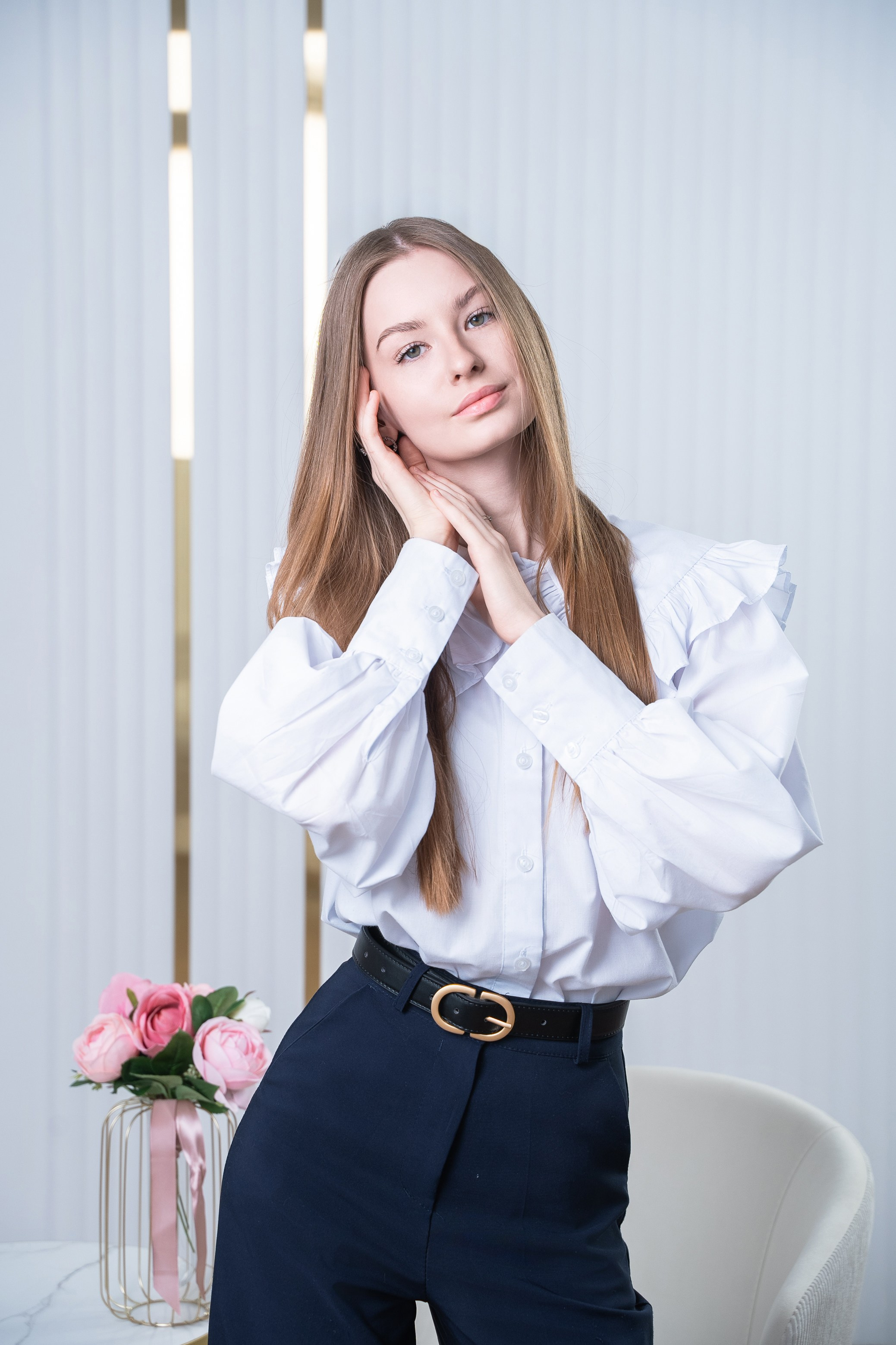 Выпускная фотосессия в фотостудии. Выпускные альбомы Нижнекамск Набережные Челны Фотостудия Небо