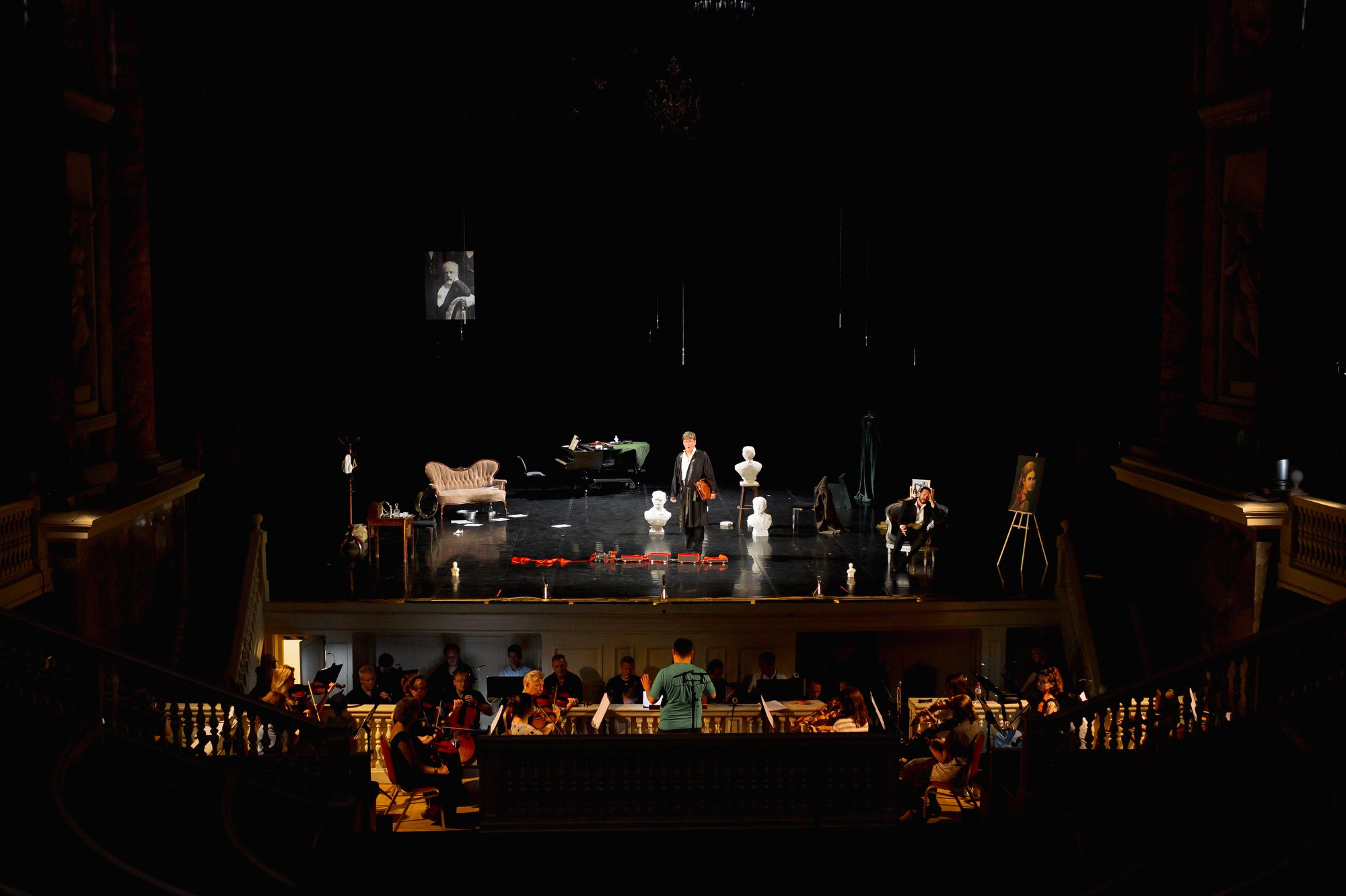 Спектакль Приглушенные голоса в Театре Эрмитажа (+репетиция). Семейный и портретный фотограф в Санкт-Петербурге Андрей Воробьев